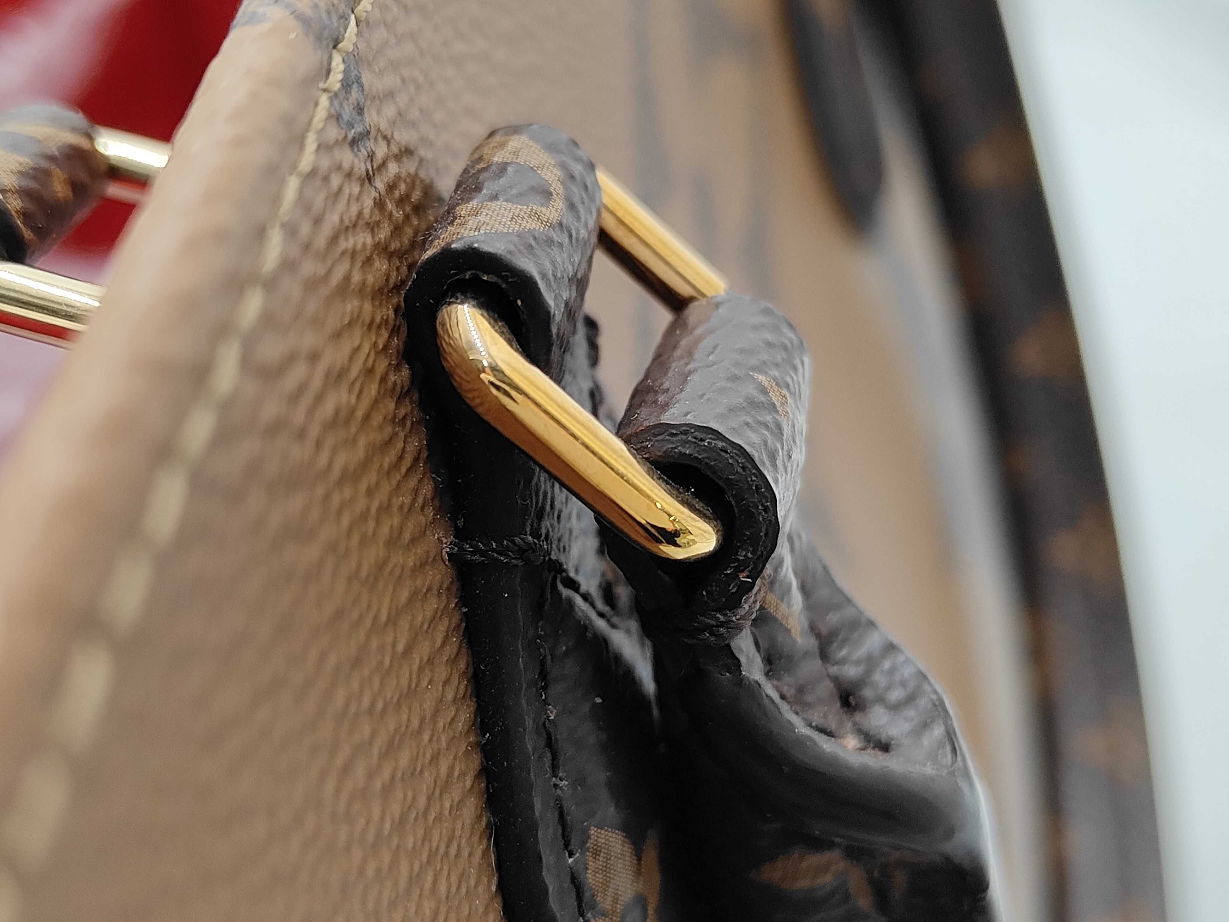 LV OnTheGo GM Tote Bag — view 4