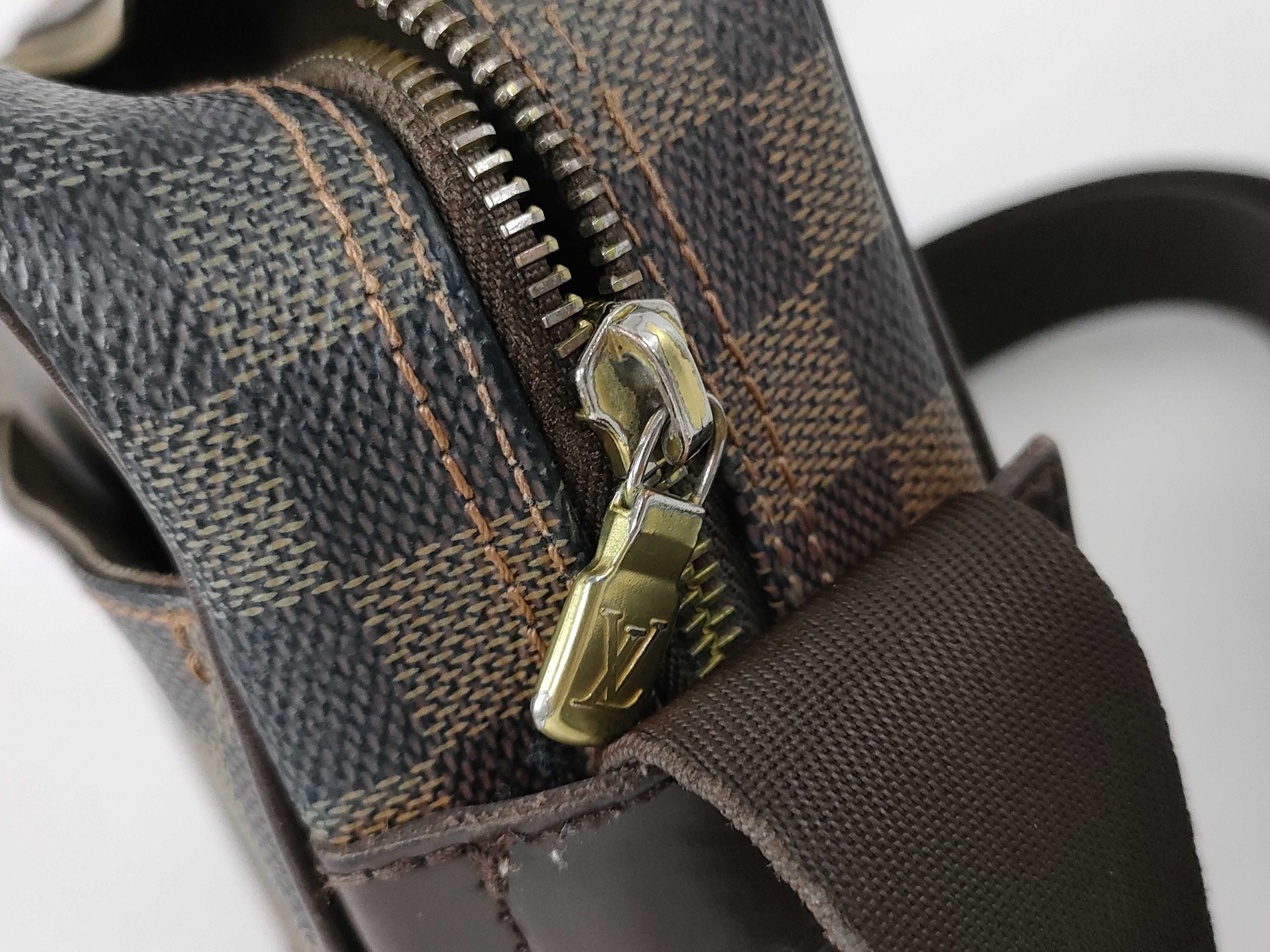Damier Louis Vuitton Damier Olaf PM N41442 Shoulder Bag — view 13