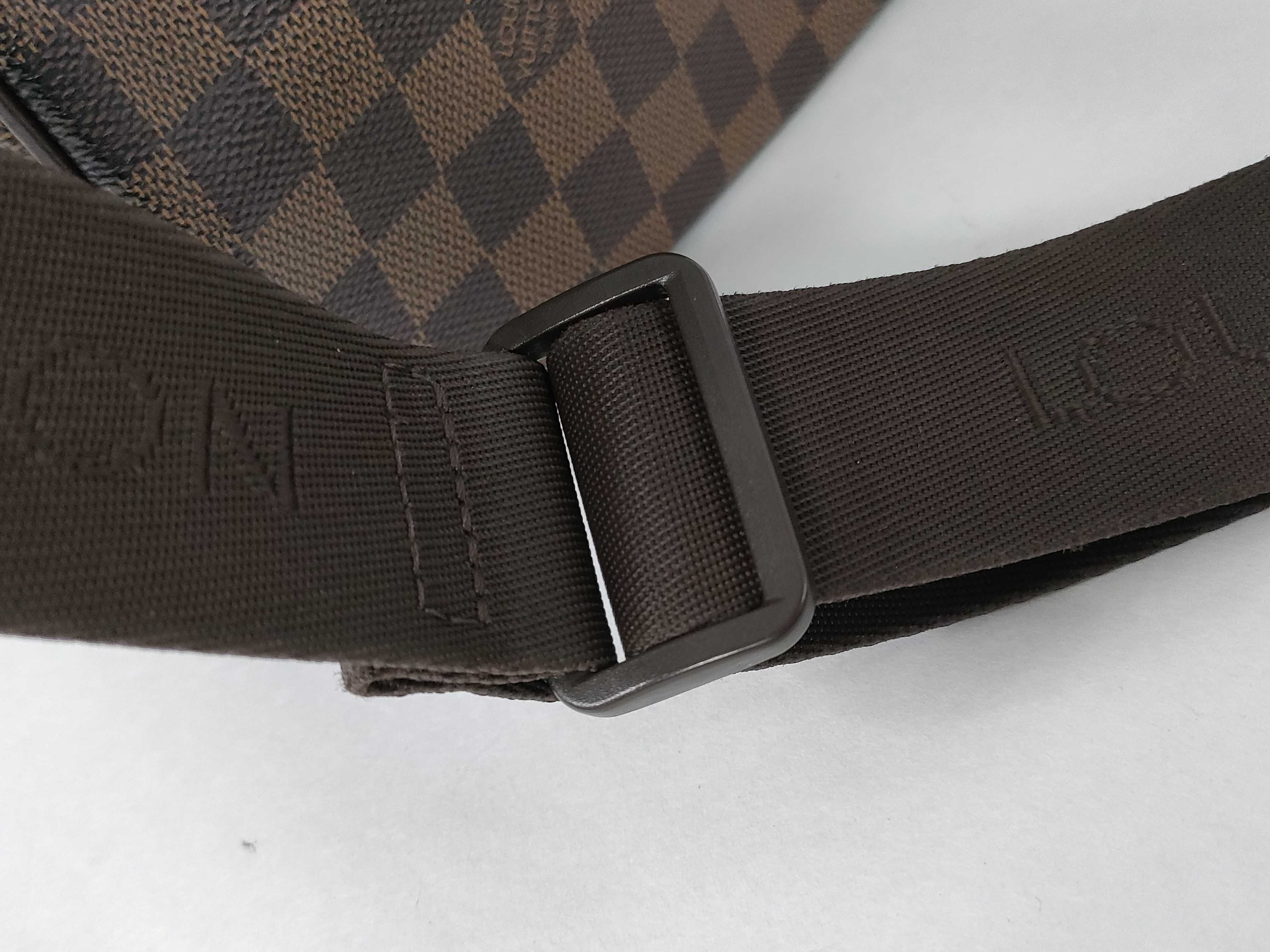Damier Louis Vuitton Damier Olaf PM N41442 Shoulder Bag — view 15