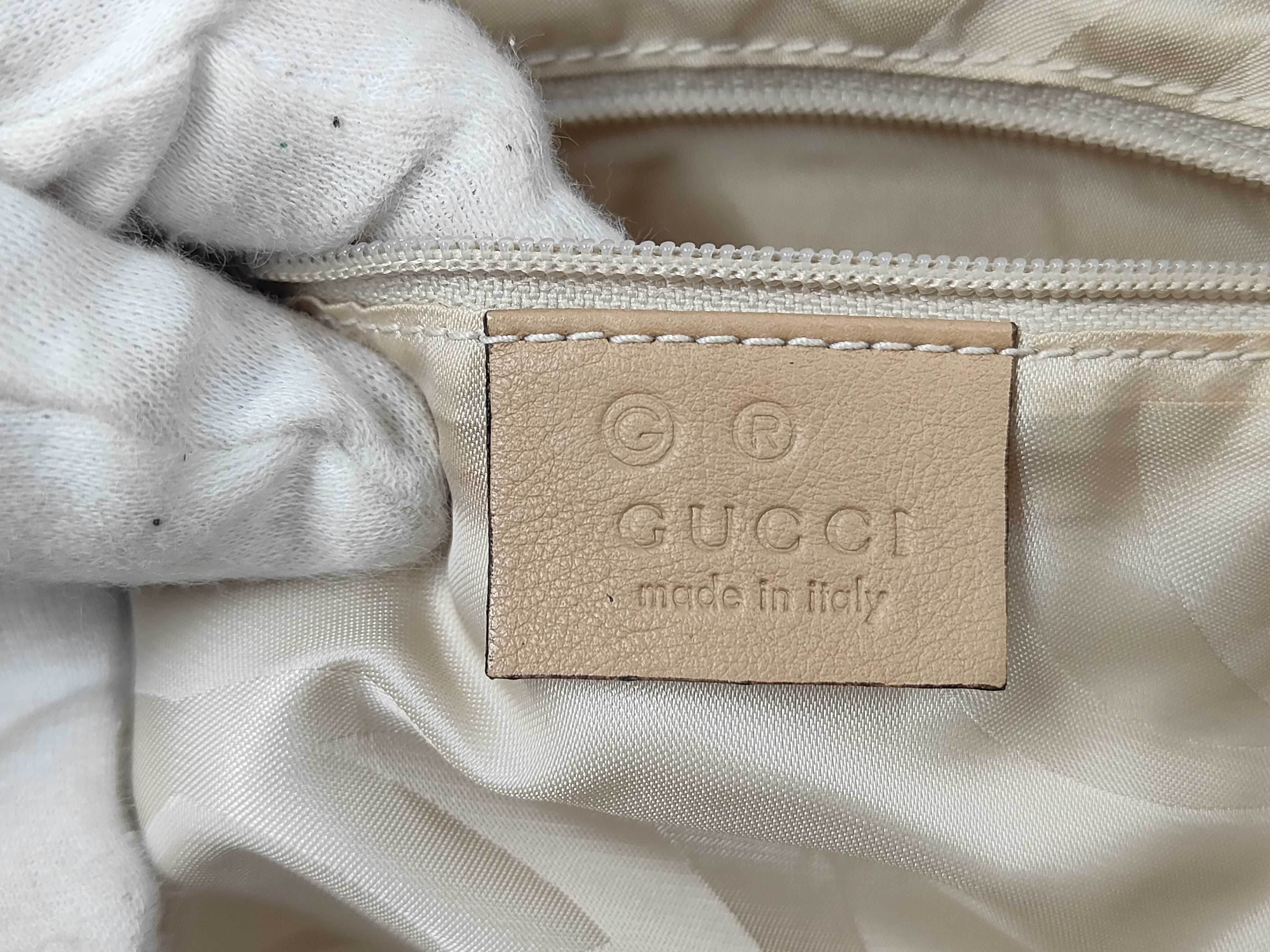 GG Supreme Tote Bag, White, 264221 — view 10