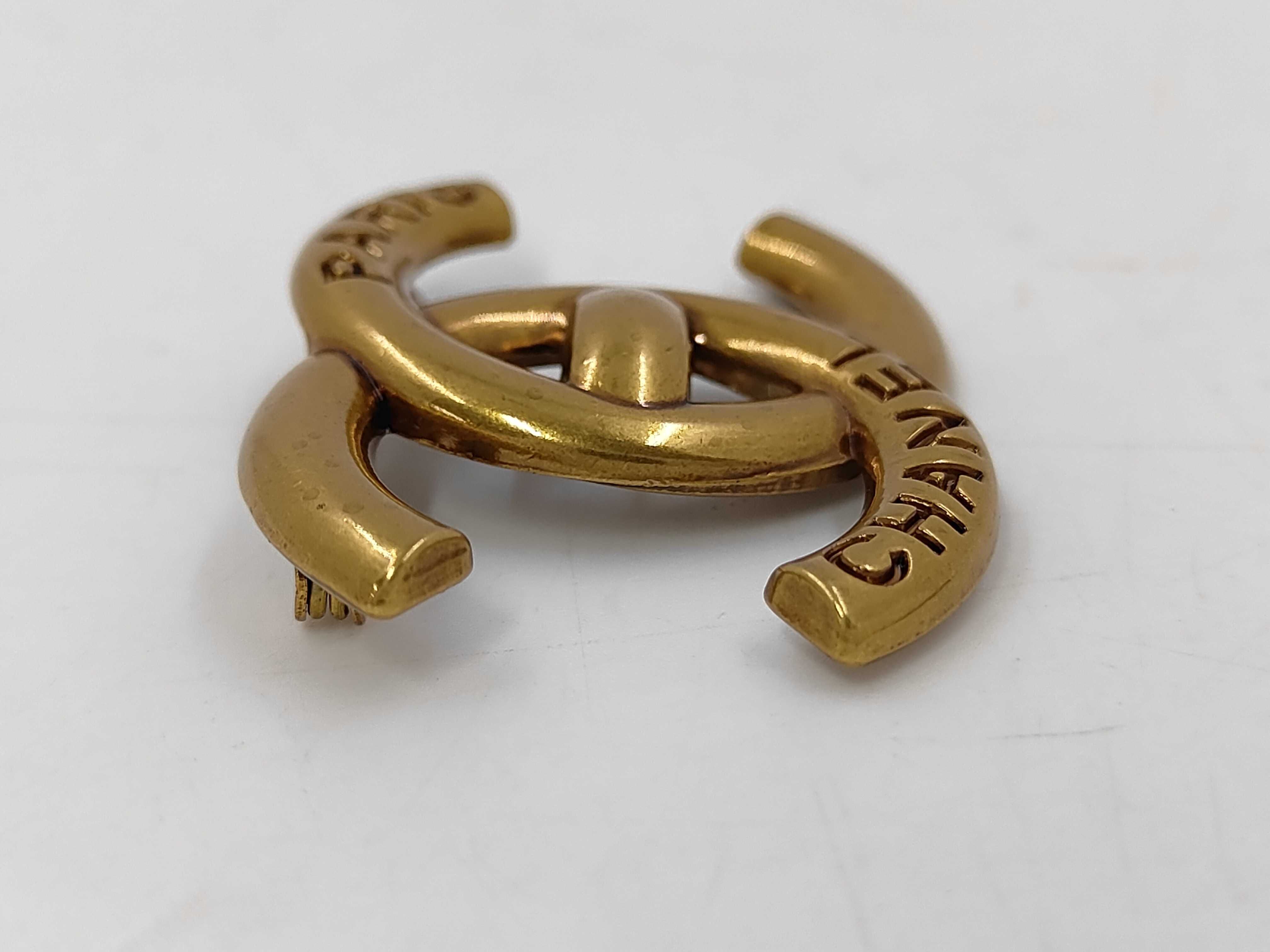 Coco Mark Logo Brooch B21K Brooch — view 3
