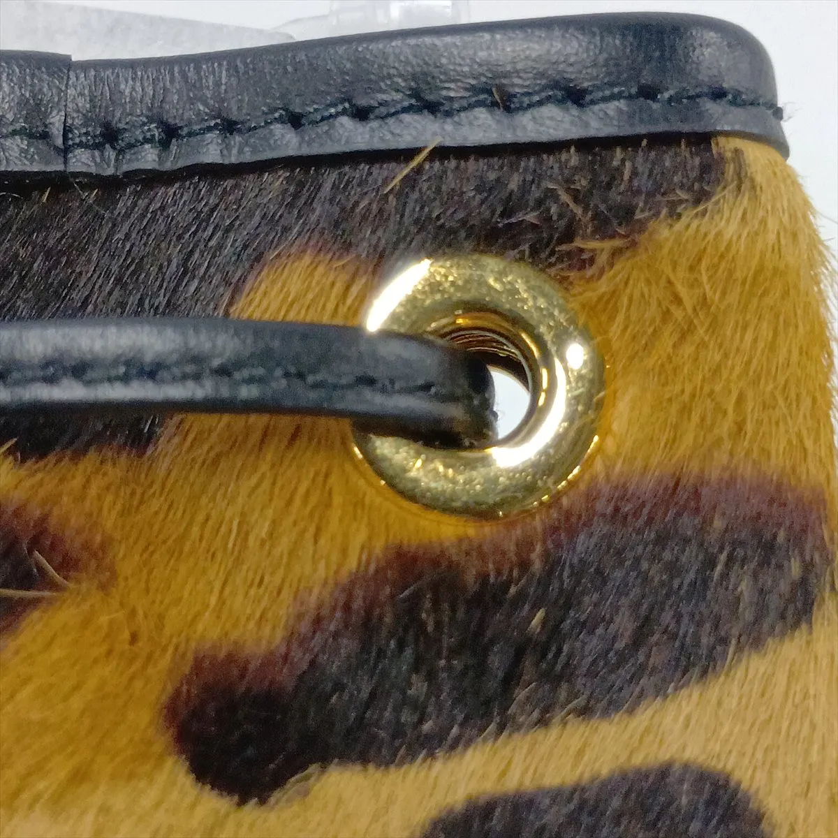 1NR016 Calf Hair x Leather Chain Shoulder Bag Leopard Print — view 9