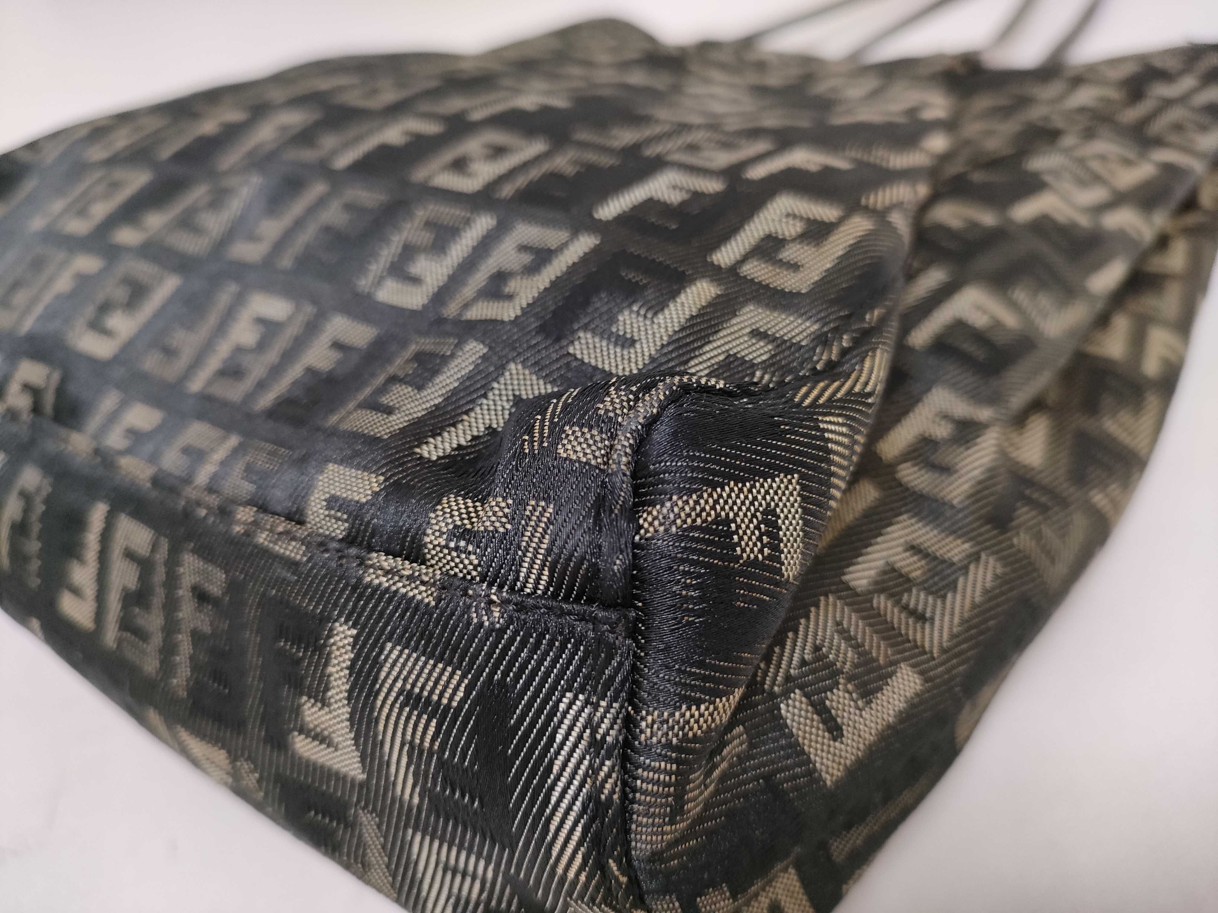 Zucchino Canvas Tote Bag — view 6