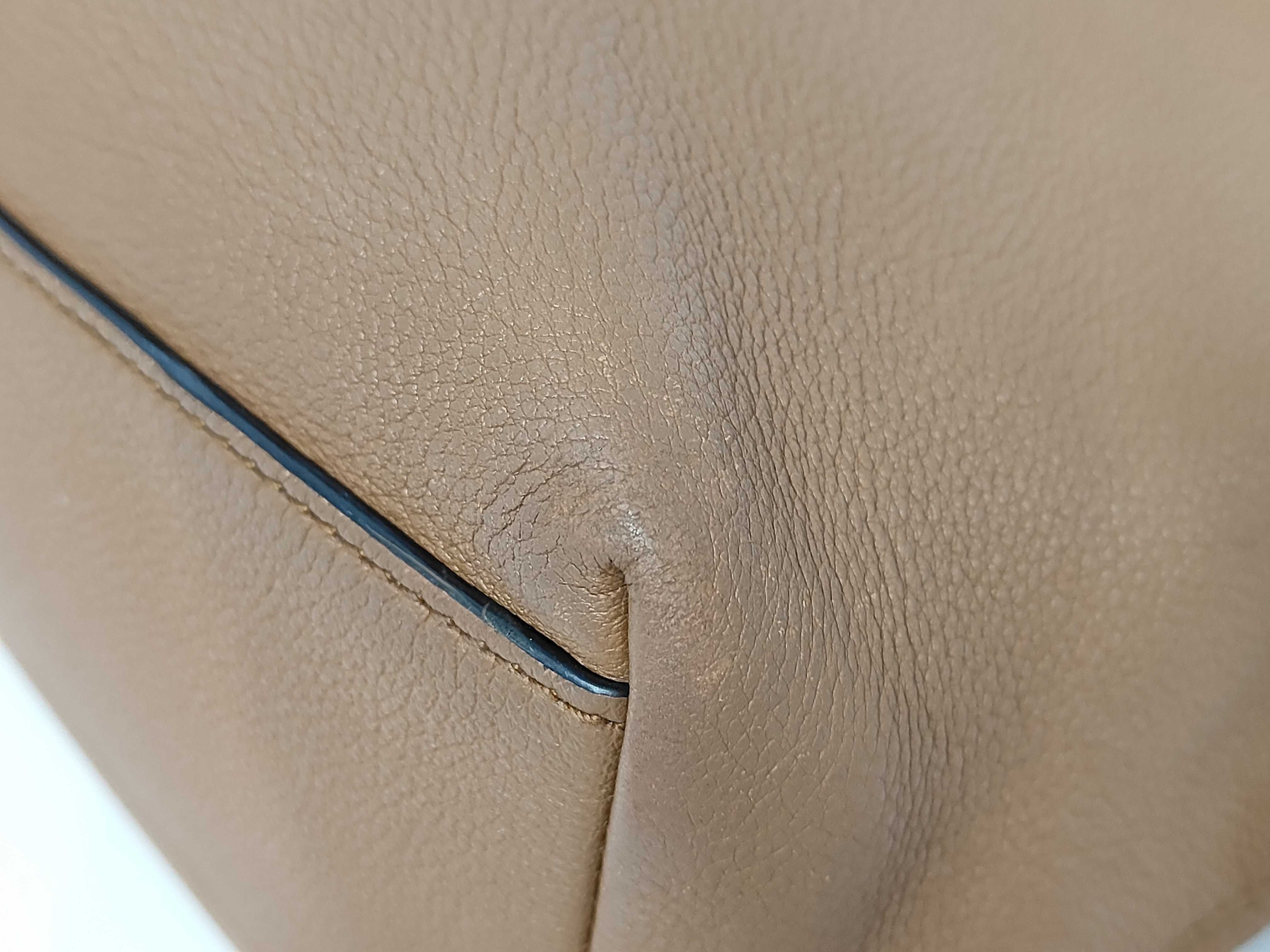Embossed Logo Leather Tote Bag — view 6