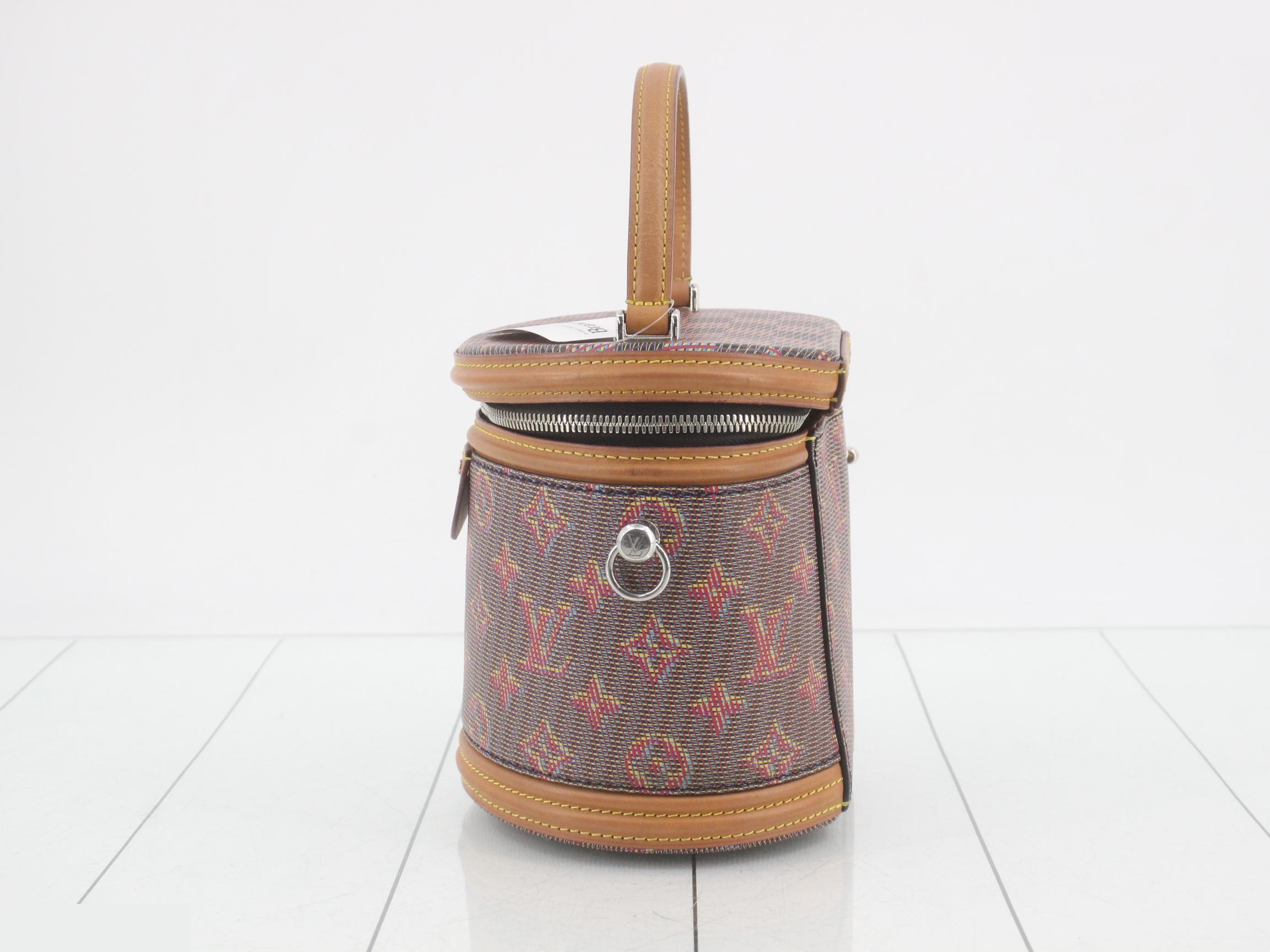 Monogram LV Pop Cannes 2-Way Handbag — view 3