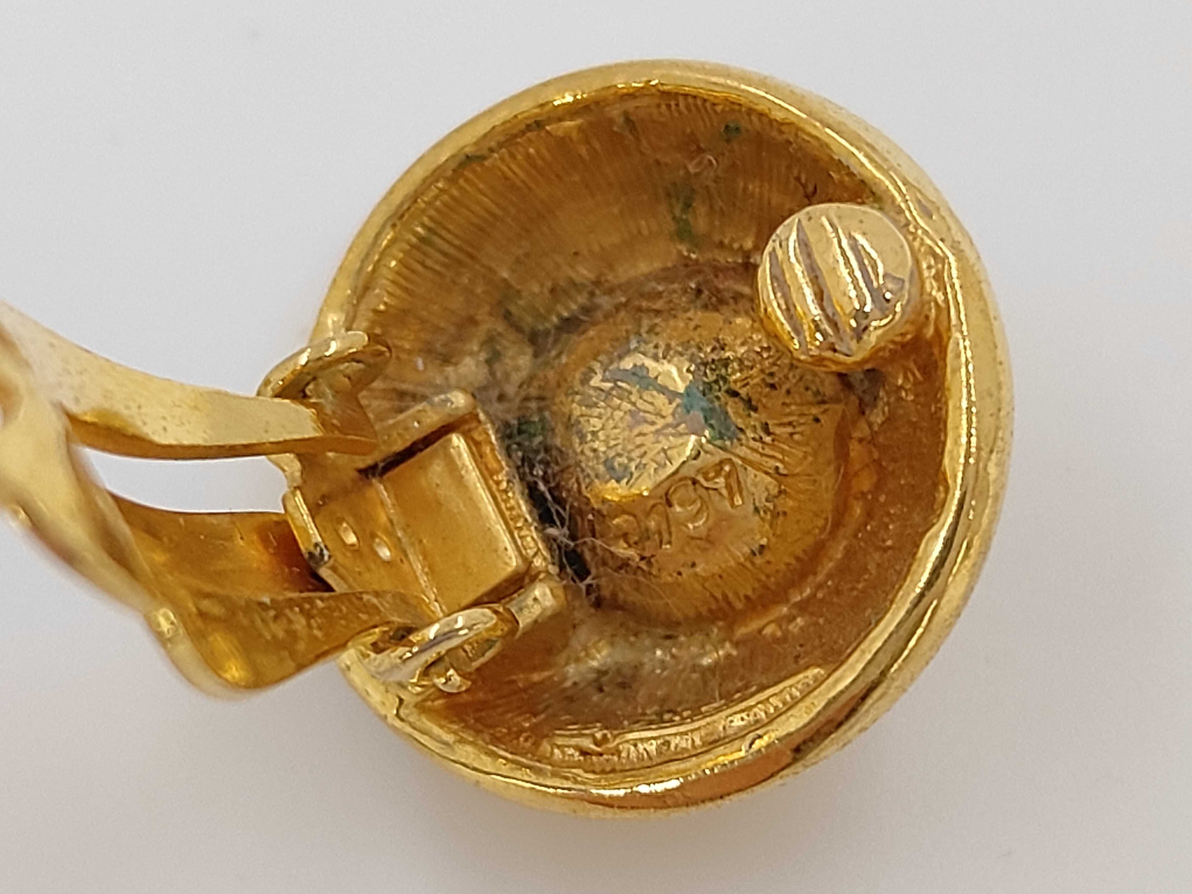 Round Stone Gold (YG) Earrings — view 5