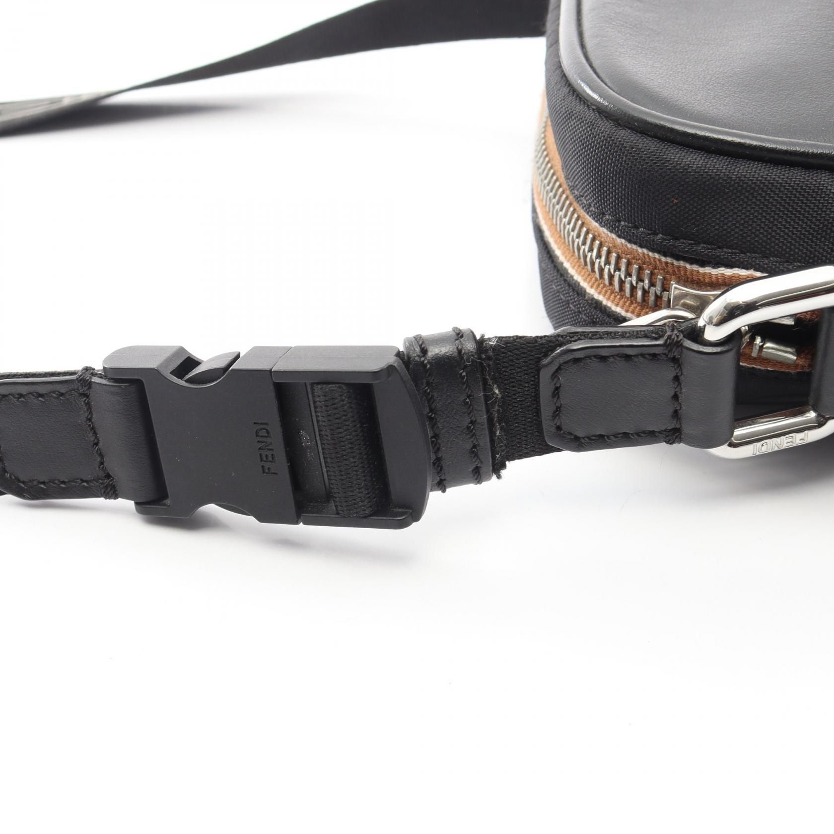 Pequin Logo Patch Messenger Bag — view 10