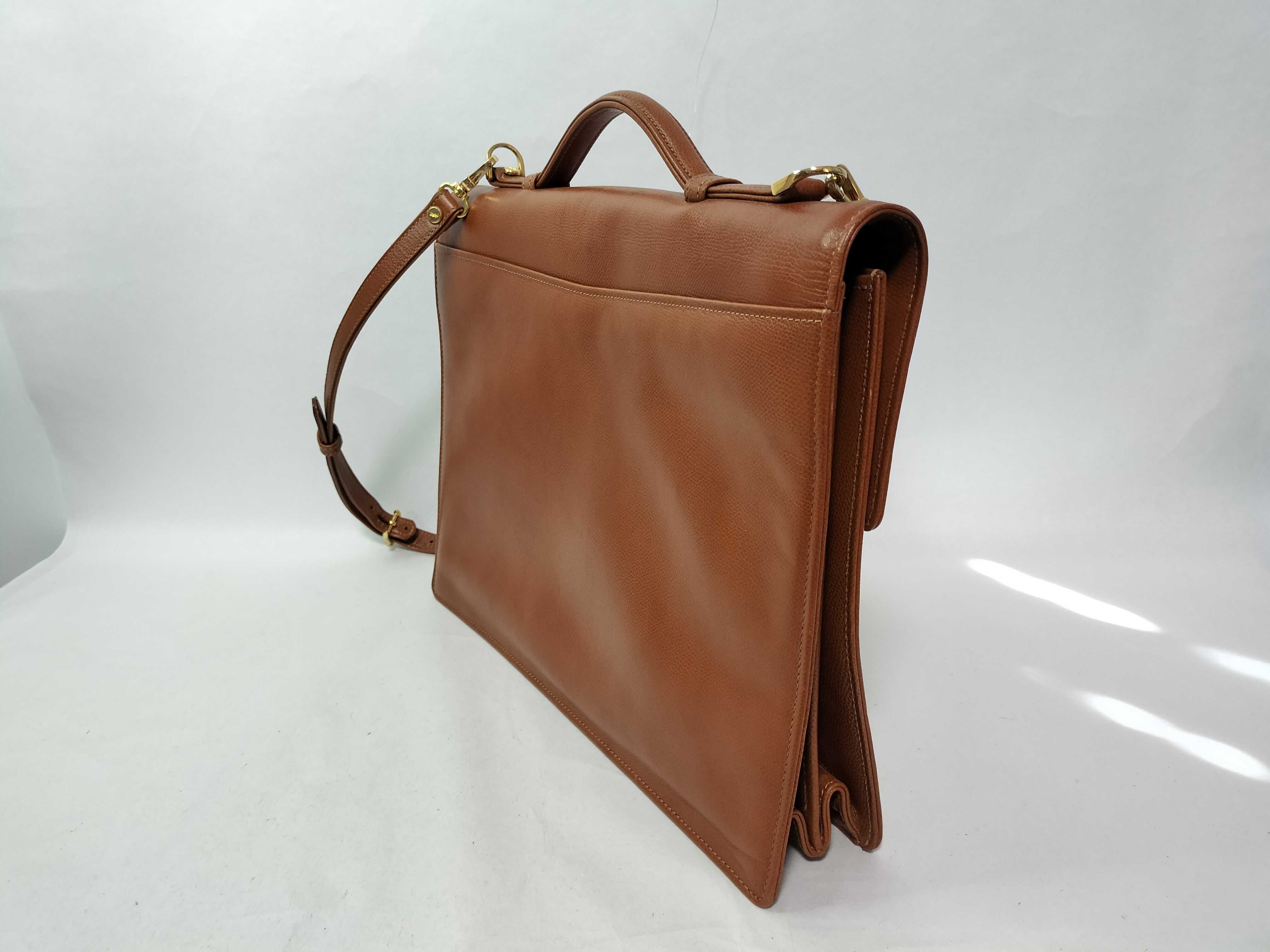 2-Way Business Bag Briefcase Leather Brown Gold Hardware Business Bag — view 3