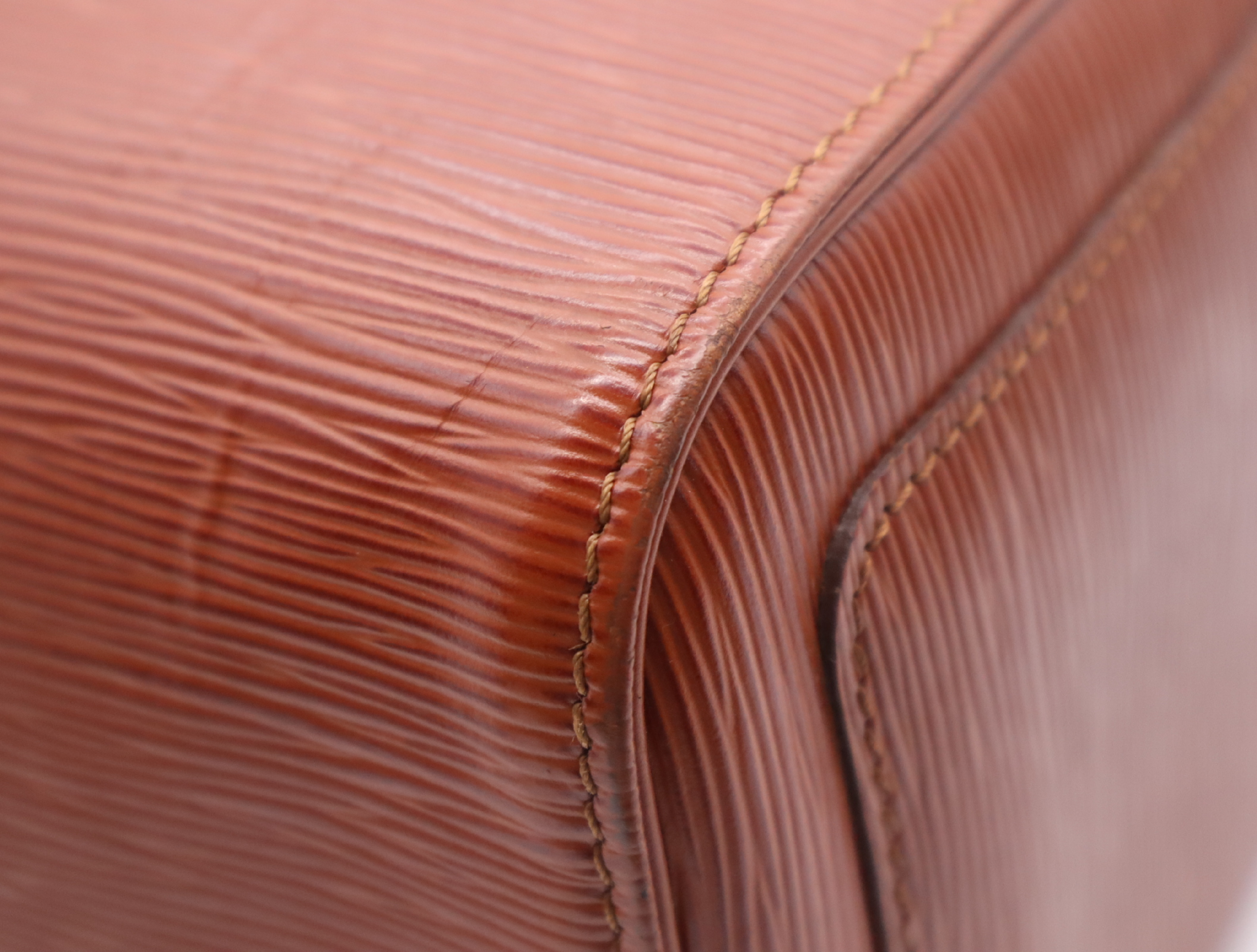 M43003 Epi Speedy 30 Kenya Brown Handbag — view 7