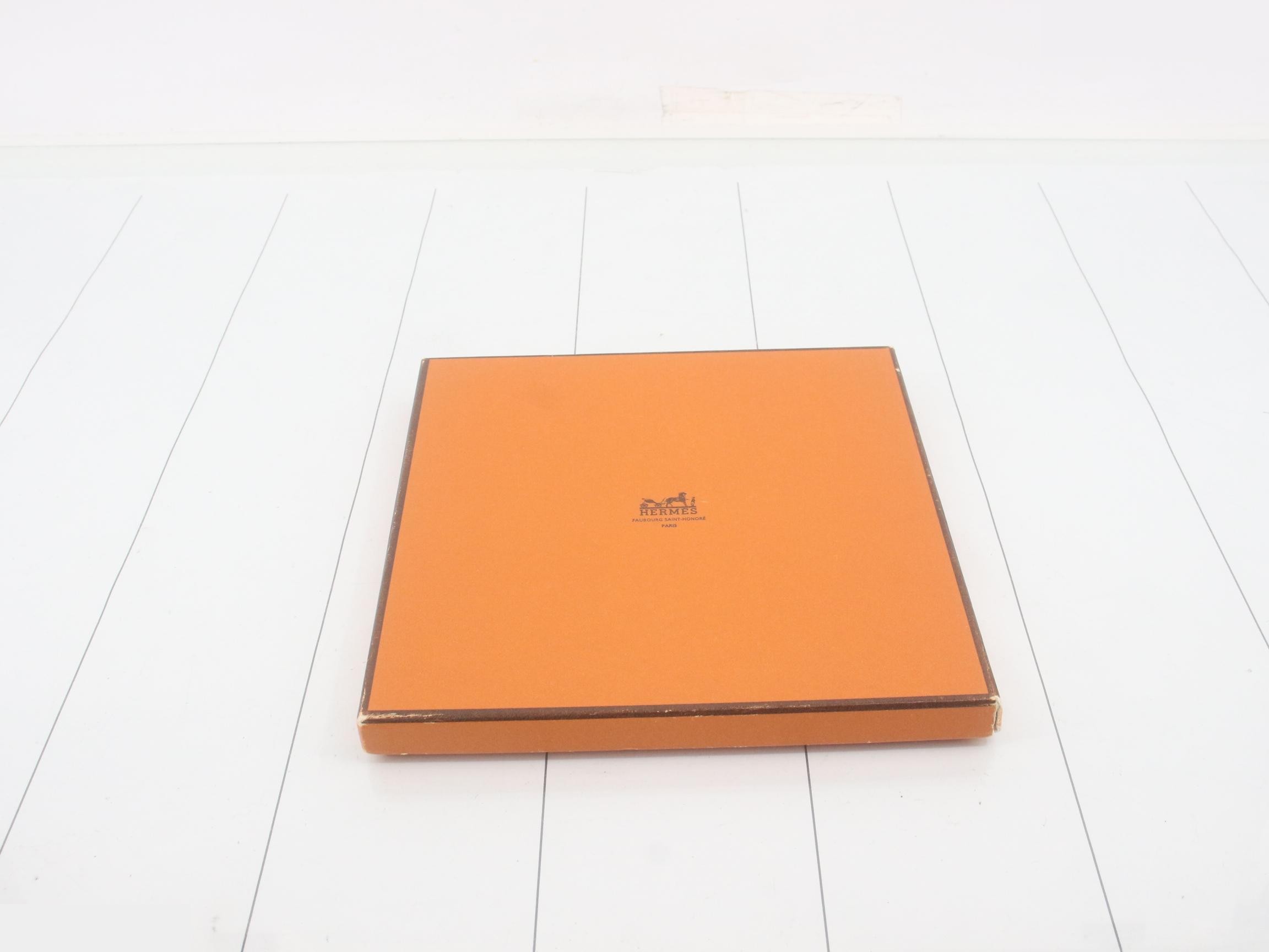 Scarf, Carre, 90cm, with box — view 4