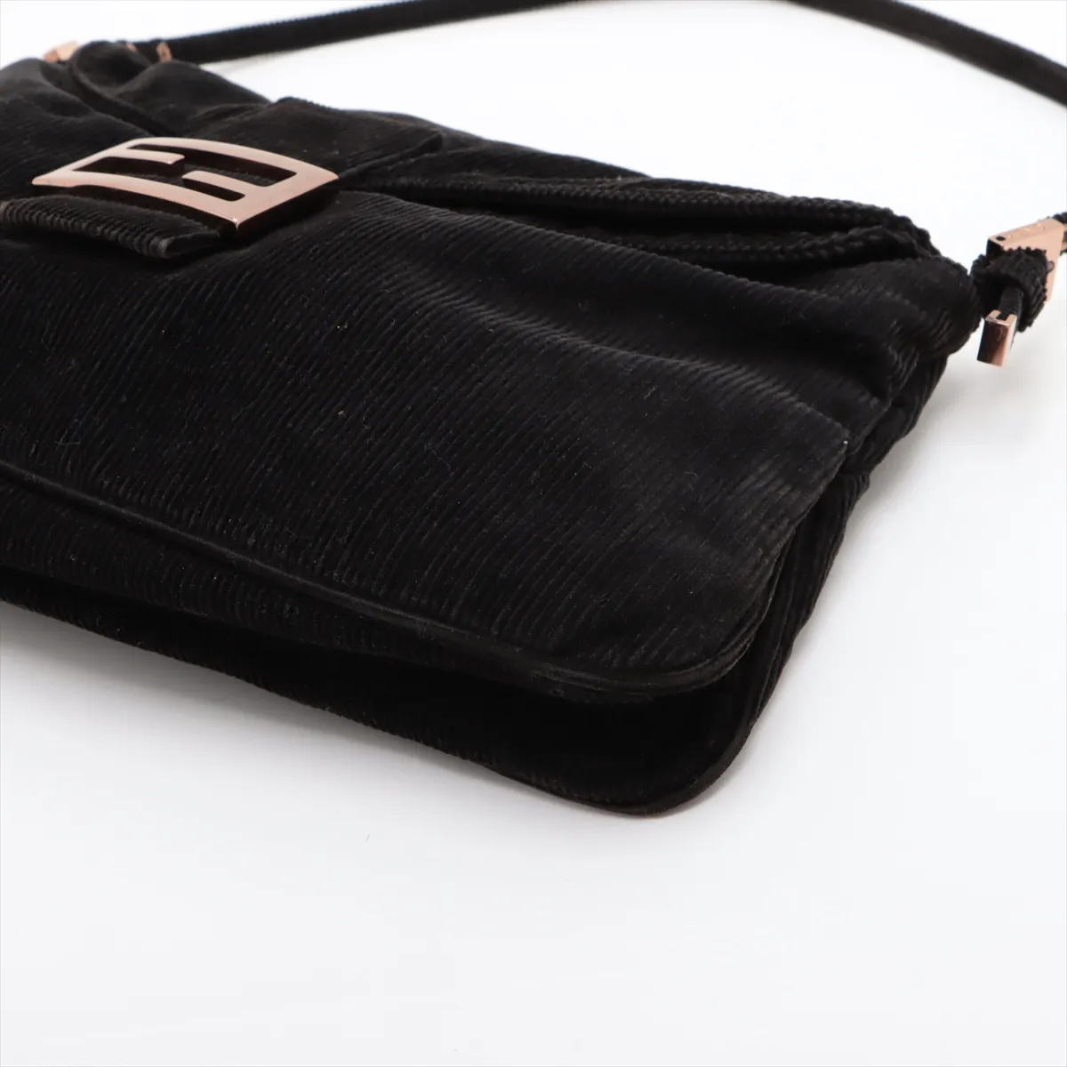 Mamma Bucket Corduroy Shoulder Bag Black — view 3