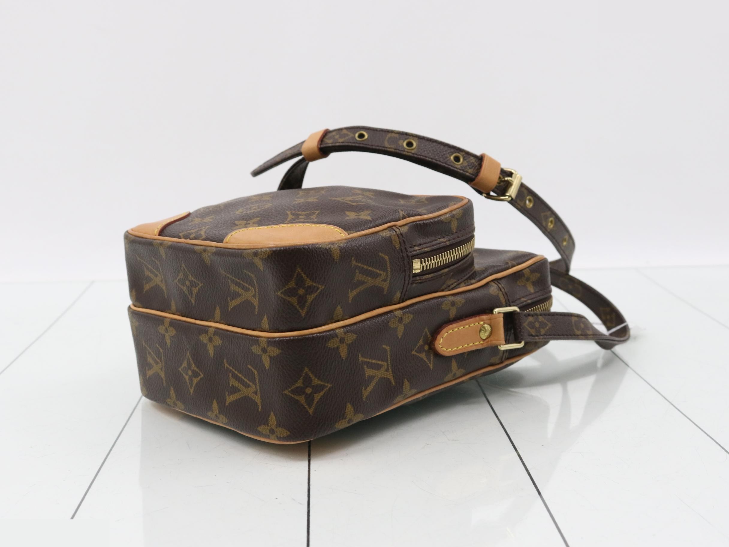 Amazon TH0042 (with storage bag) — view 6