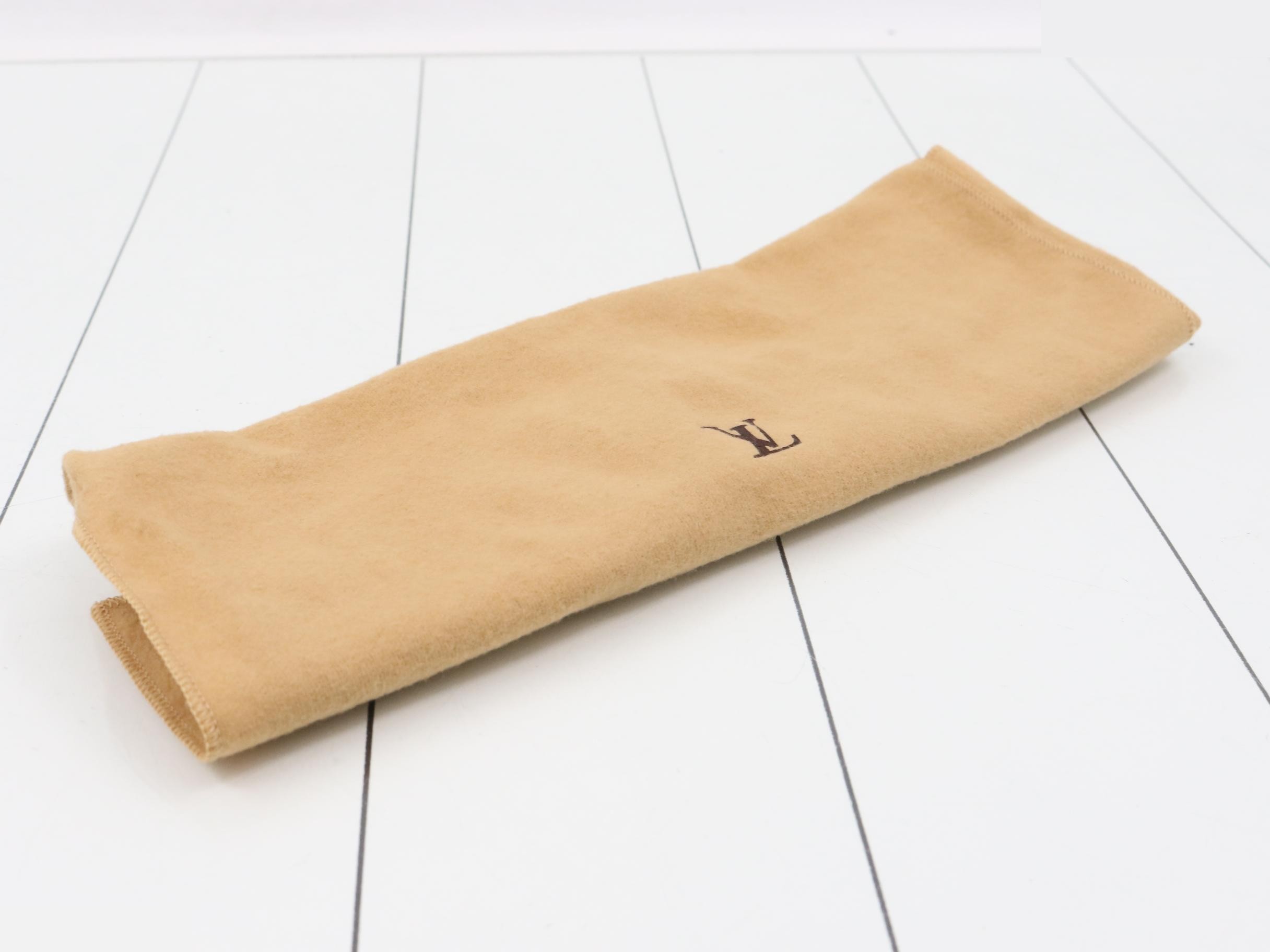 Amazon TH0042 (with storage bag) — view 7