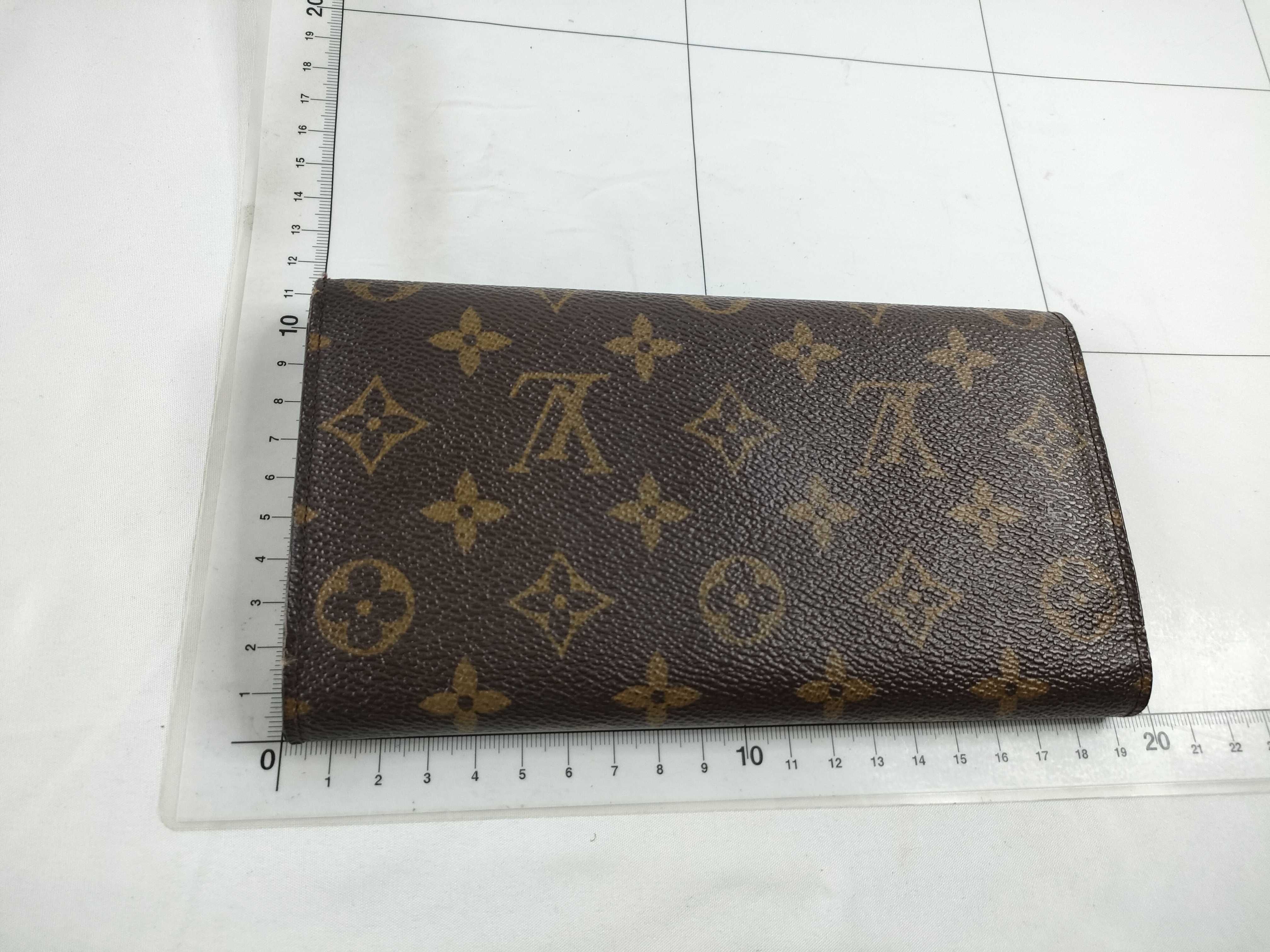 Monogram Vuitton Long Wallet — view 2