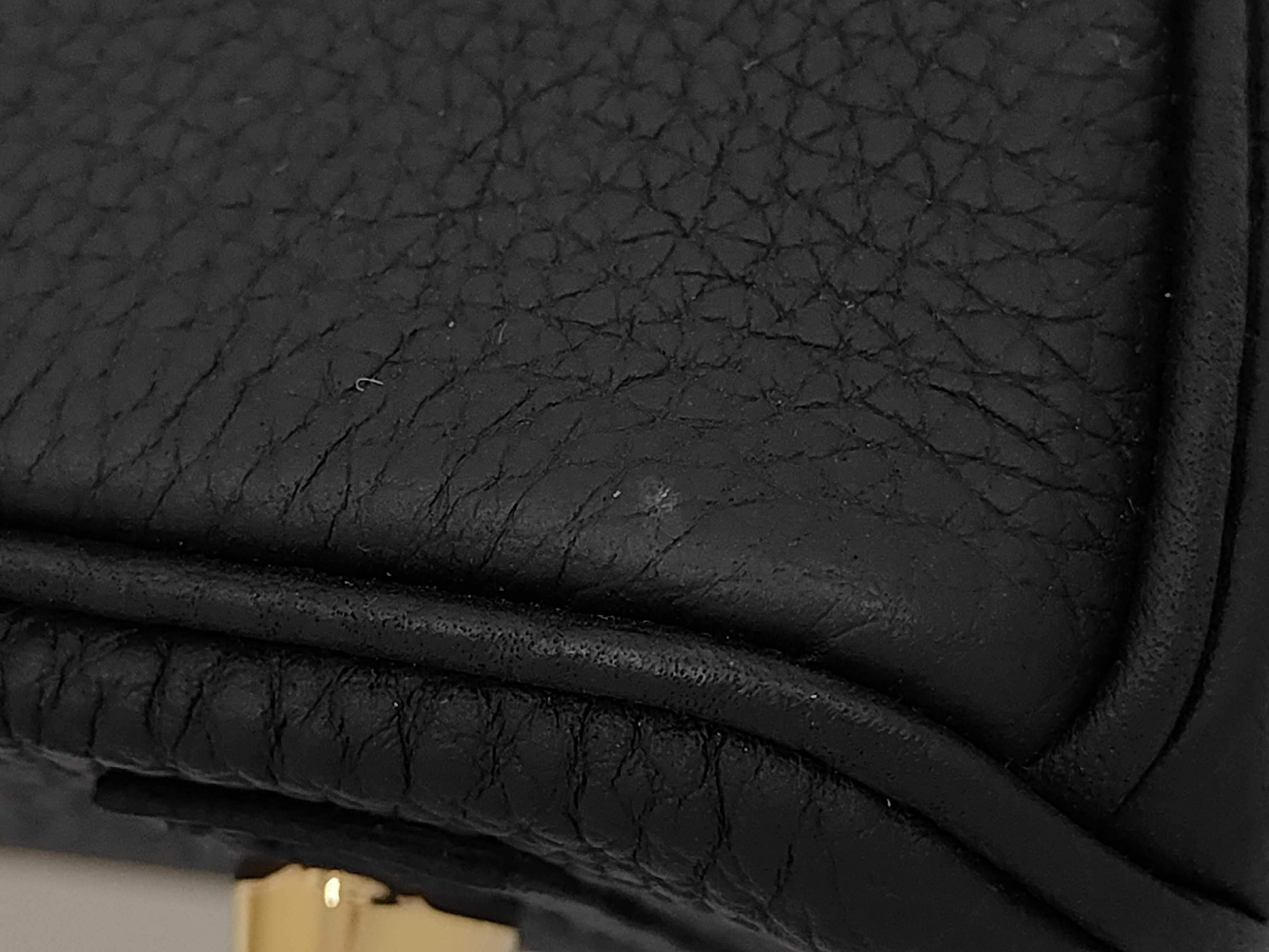 Birkin 25 Togo Black Gold Hardware B Stamp Handbag — view 5
