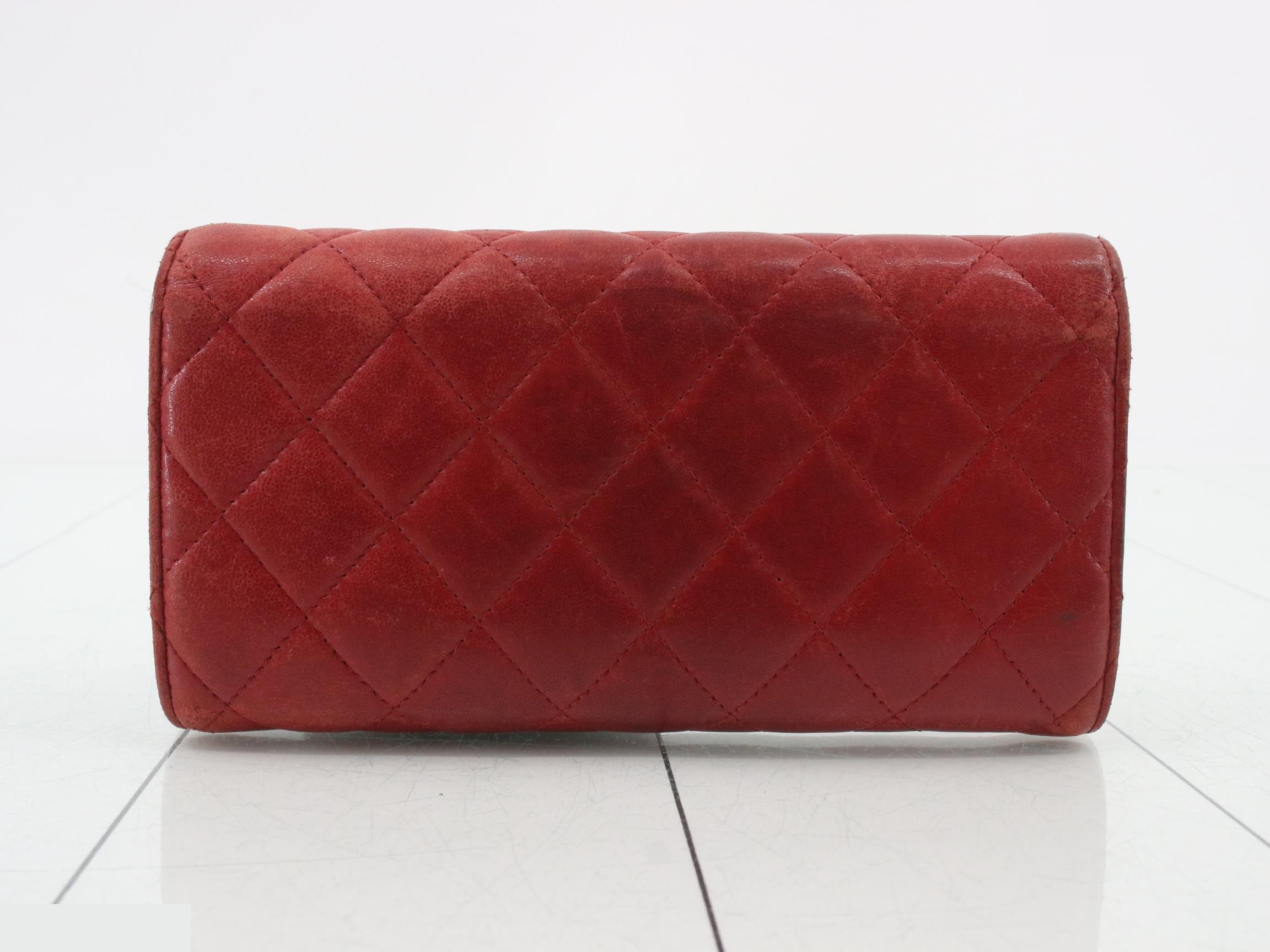 Matelassé Lambskin Bi-fold Long Wallet with Coco Mark — view 2