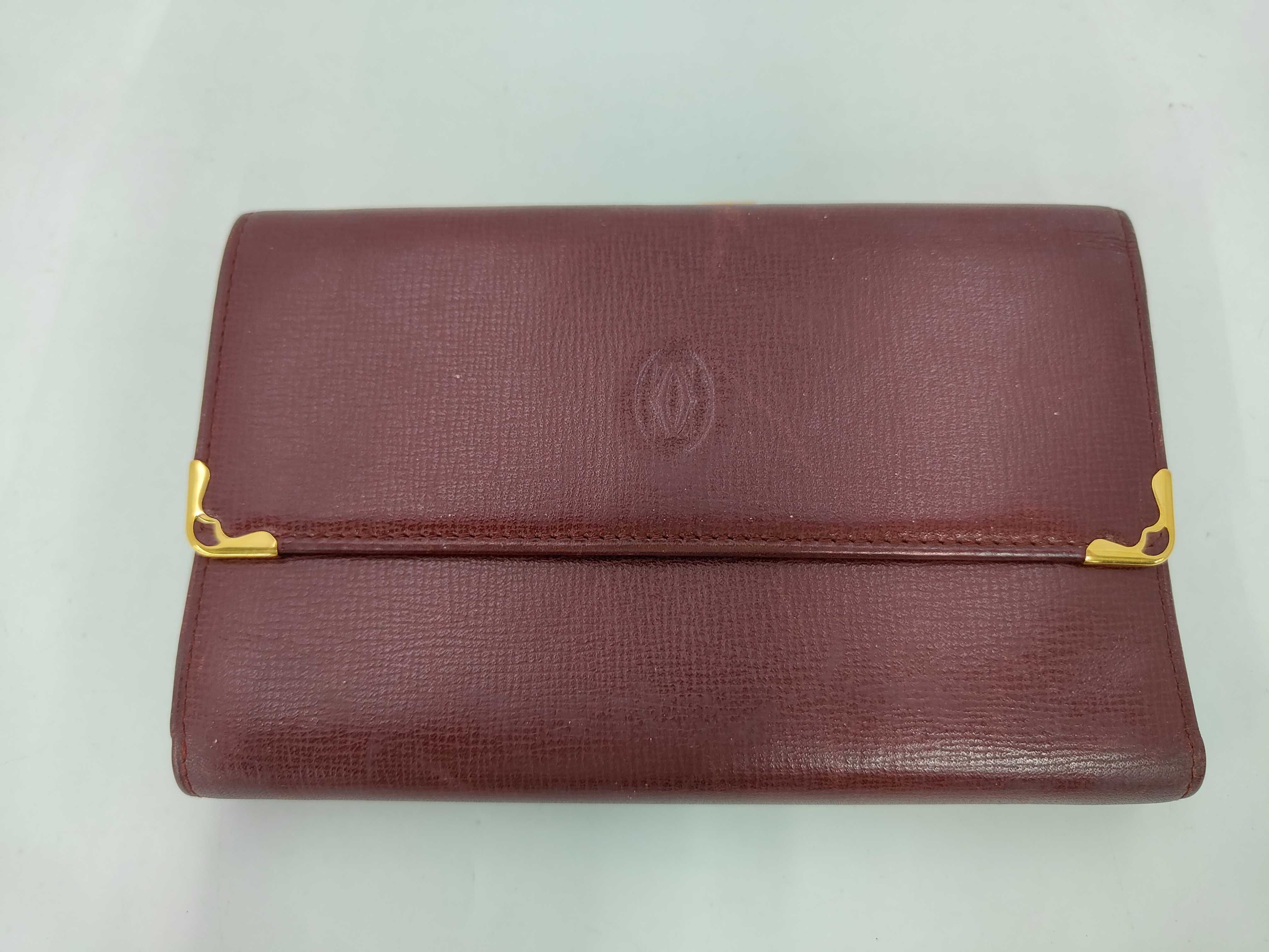 Must / Folding Wallet / Leather Wallet
