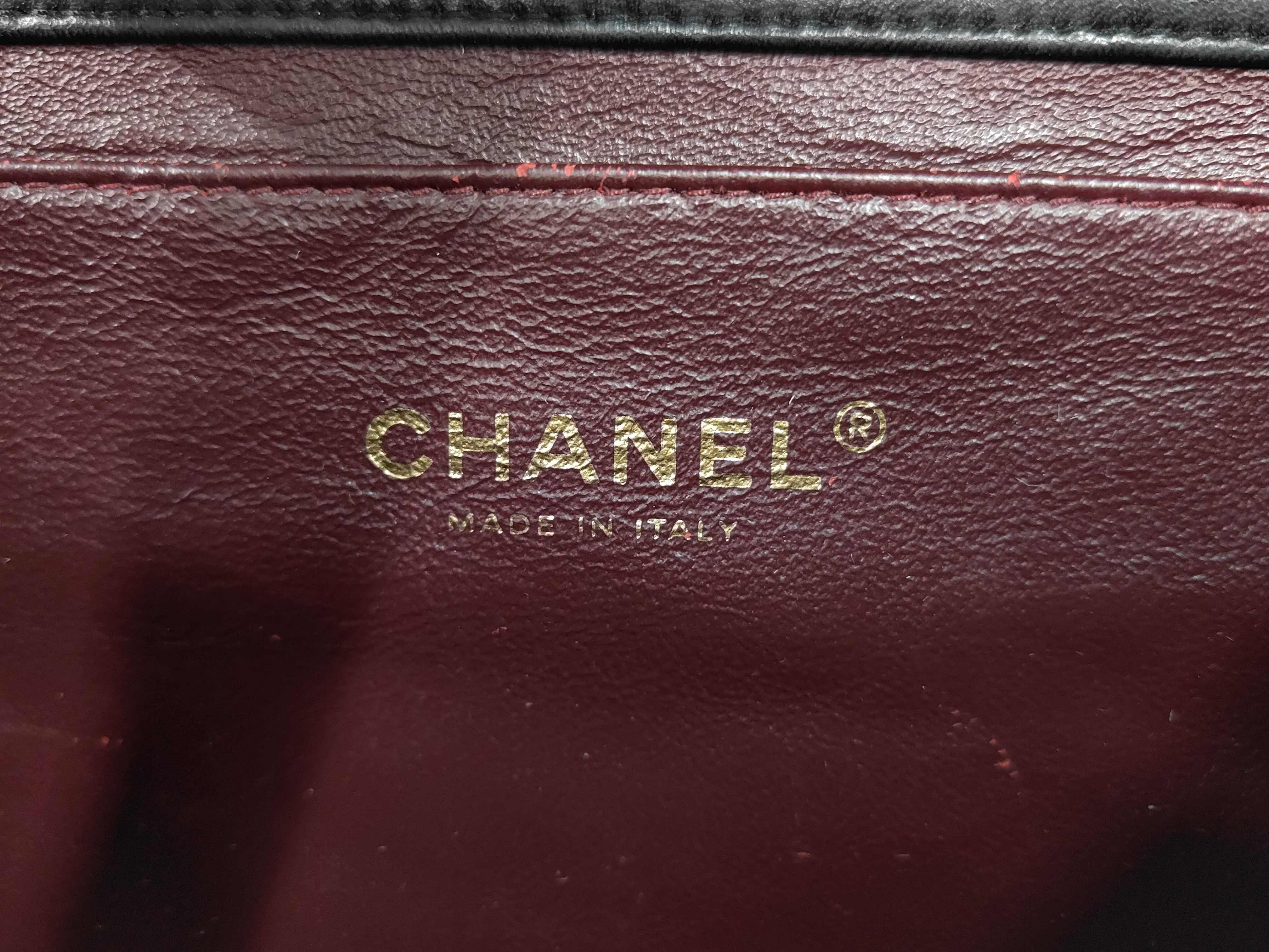 Matelassé Lambskin Chain Shoulder Bag (Serial No. 15) — view 14