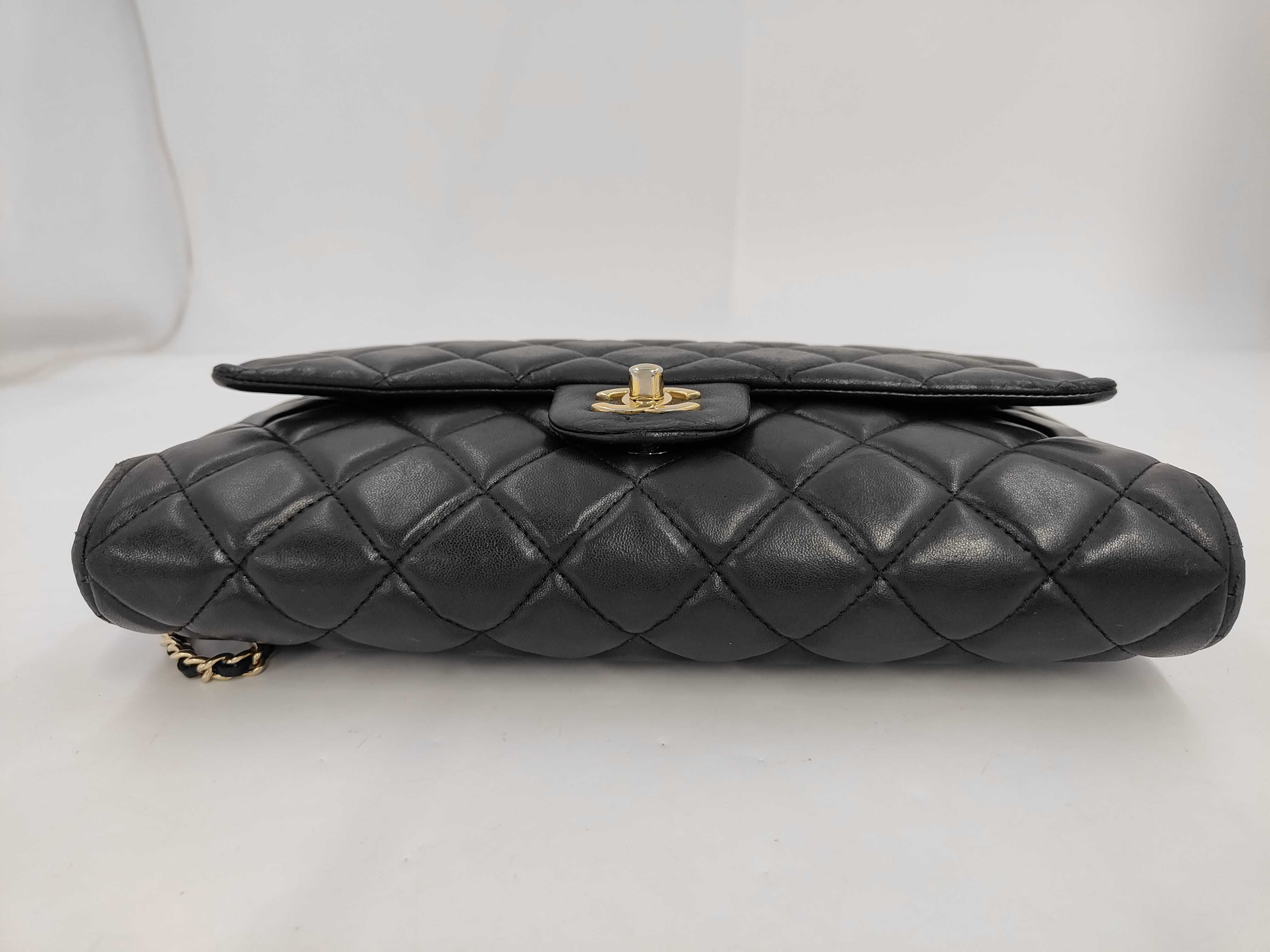 Matelassé Lambskin Chain Shoulder Bag (Serial No. 15) — view 7