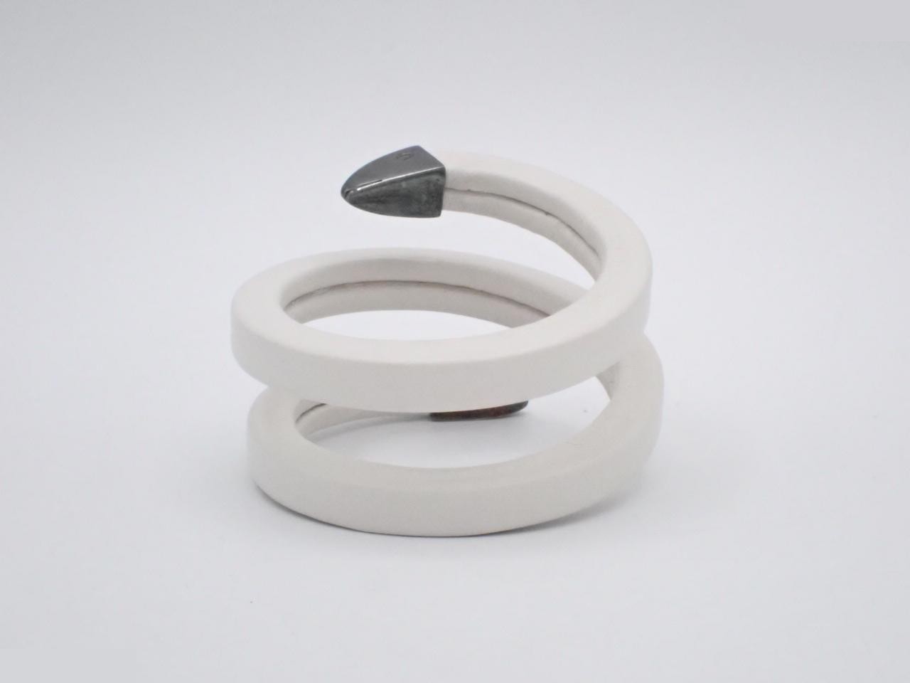 Bracelet/Bangle: Wrist circumference approximately cm — view 2