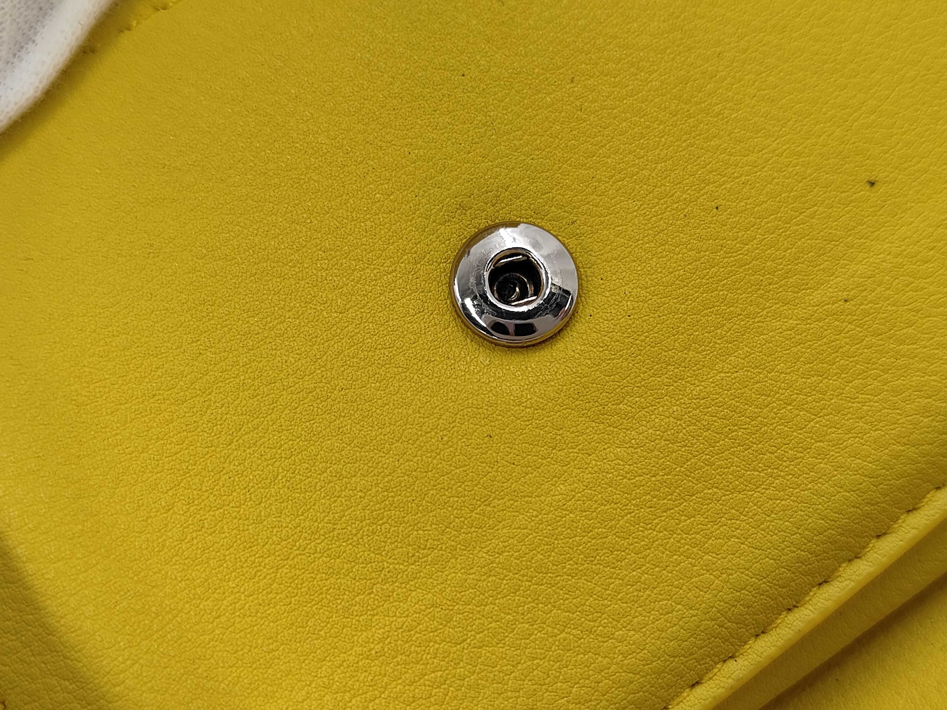 wallet — view 6