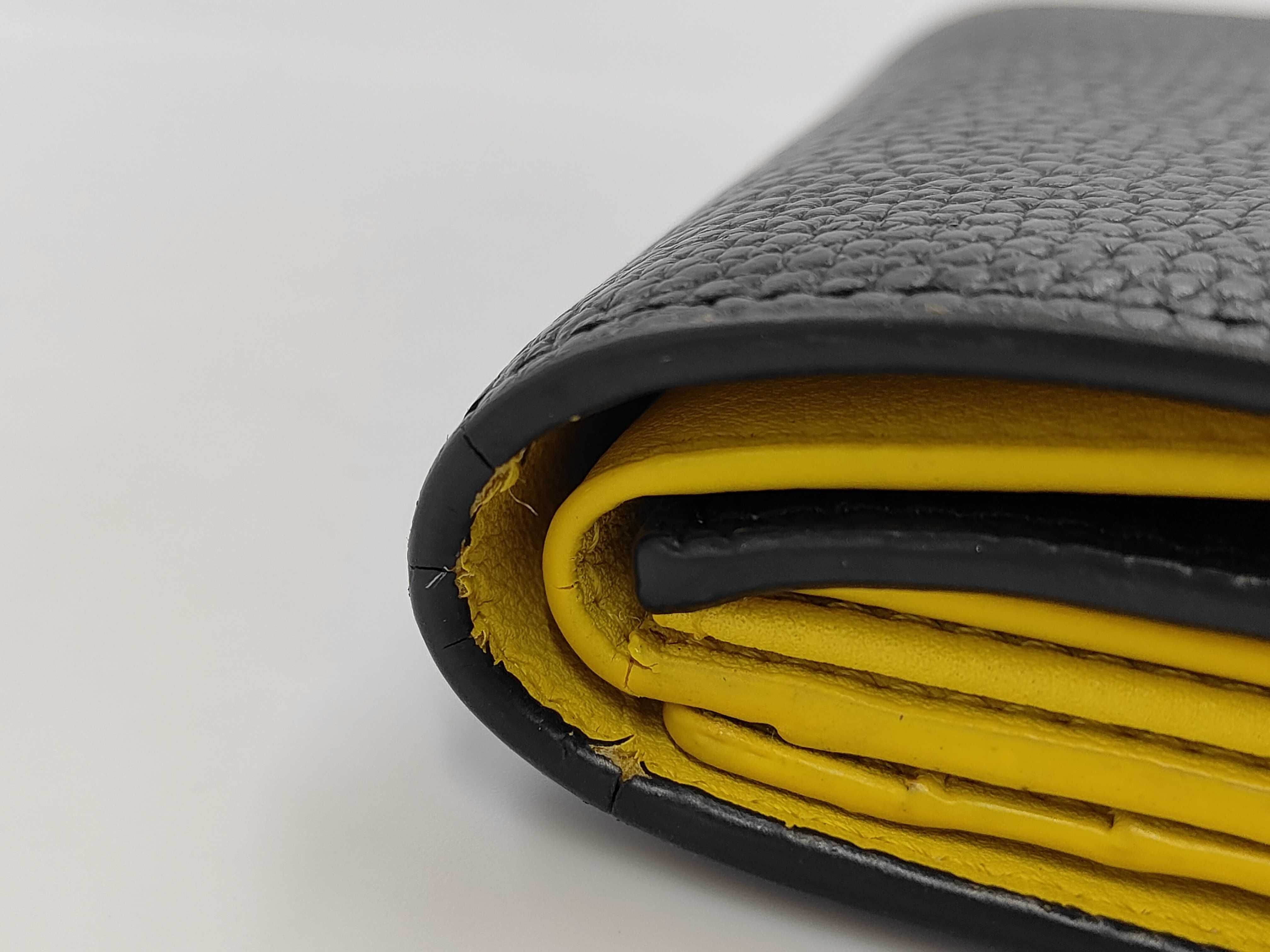 wallet — view 9