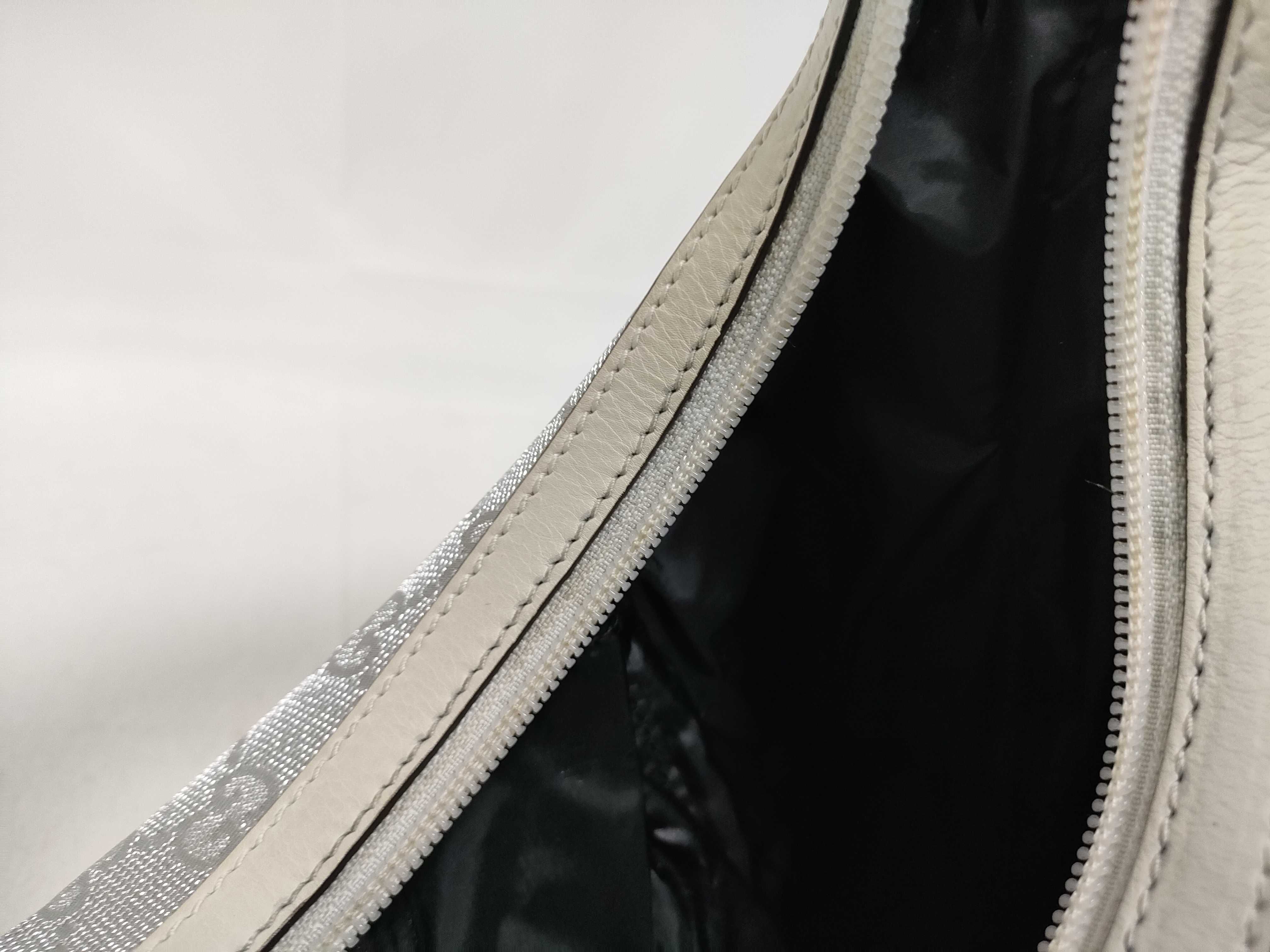 Satin Canvas One-Shoulder Bag 263757 Silver Shoulder Bag — view 13