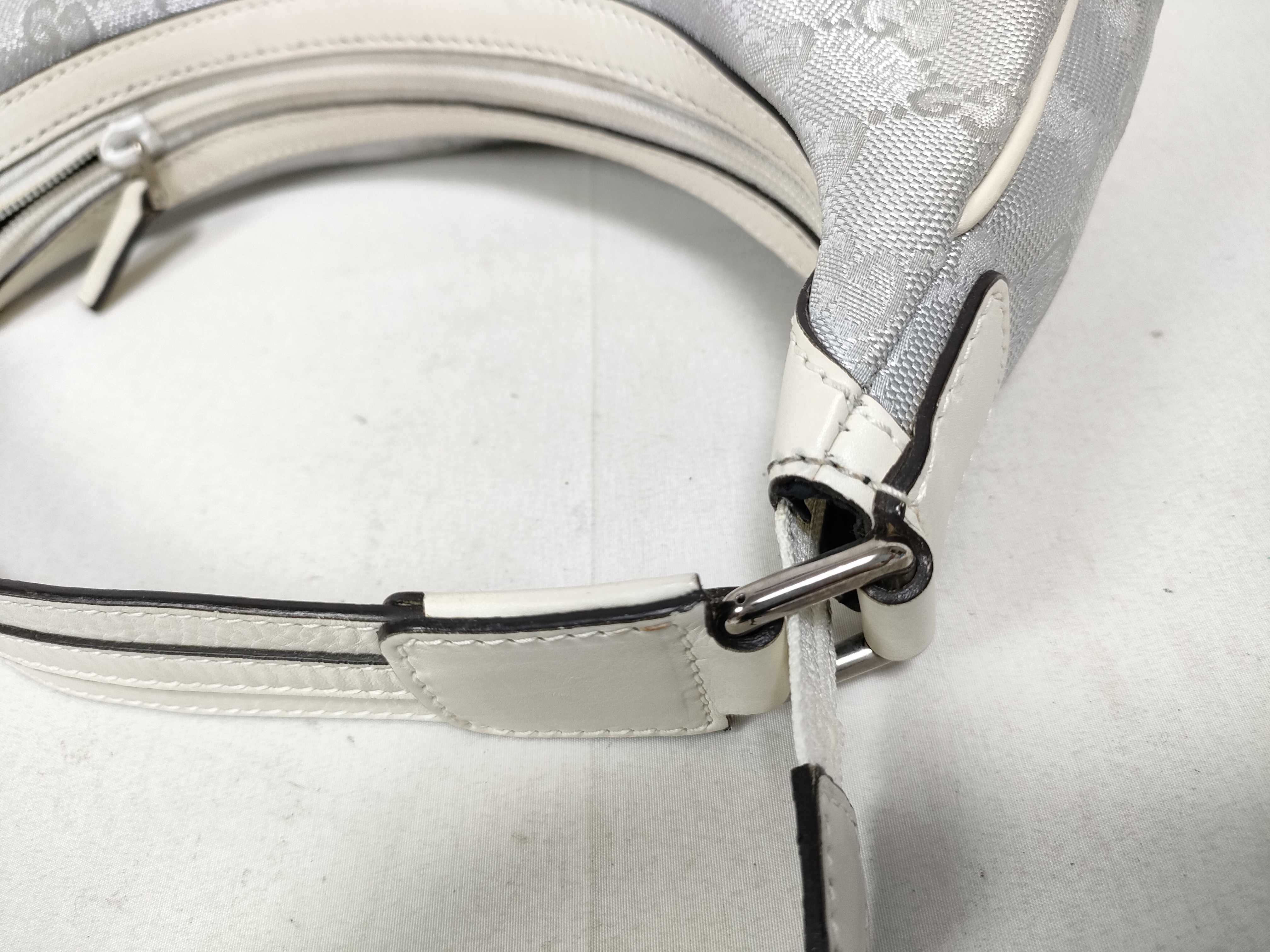 Satin Canvas One-Shoulder Bag 263757 Silver Shoulder Bag — view 8