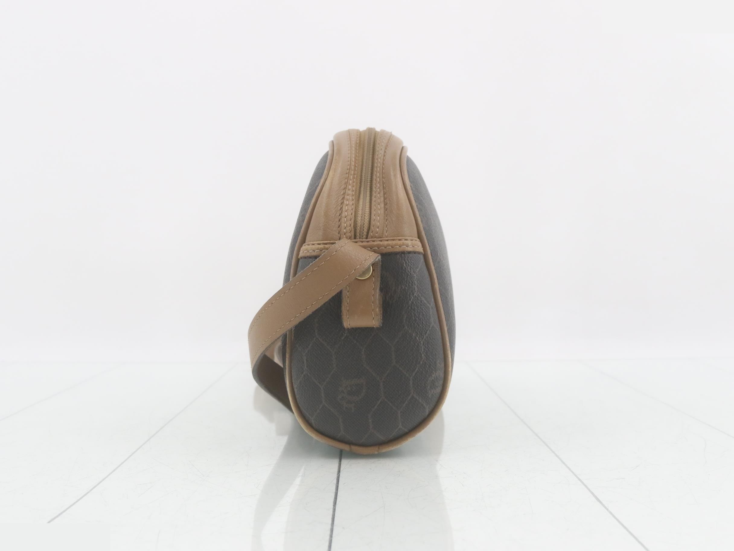 Honeycomb pattern shoulder bag — view 3