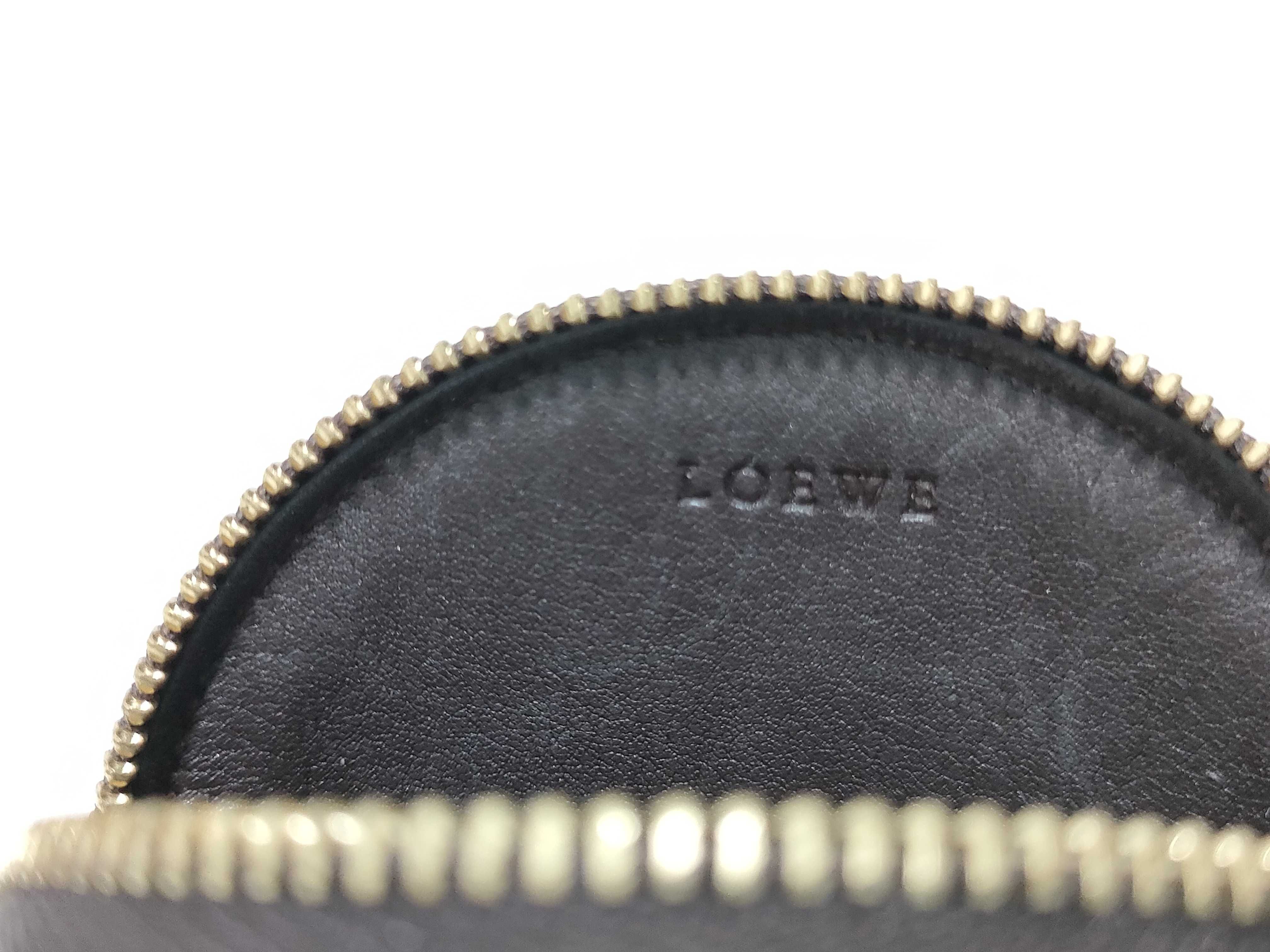 Anagram Coin Case — view 11