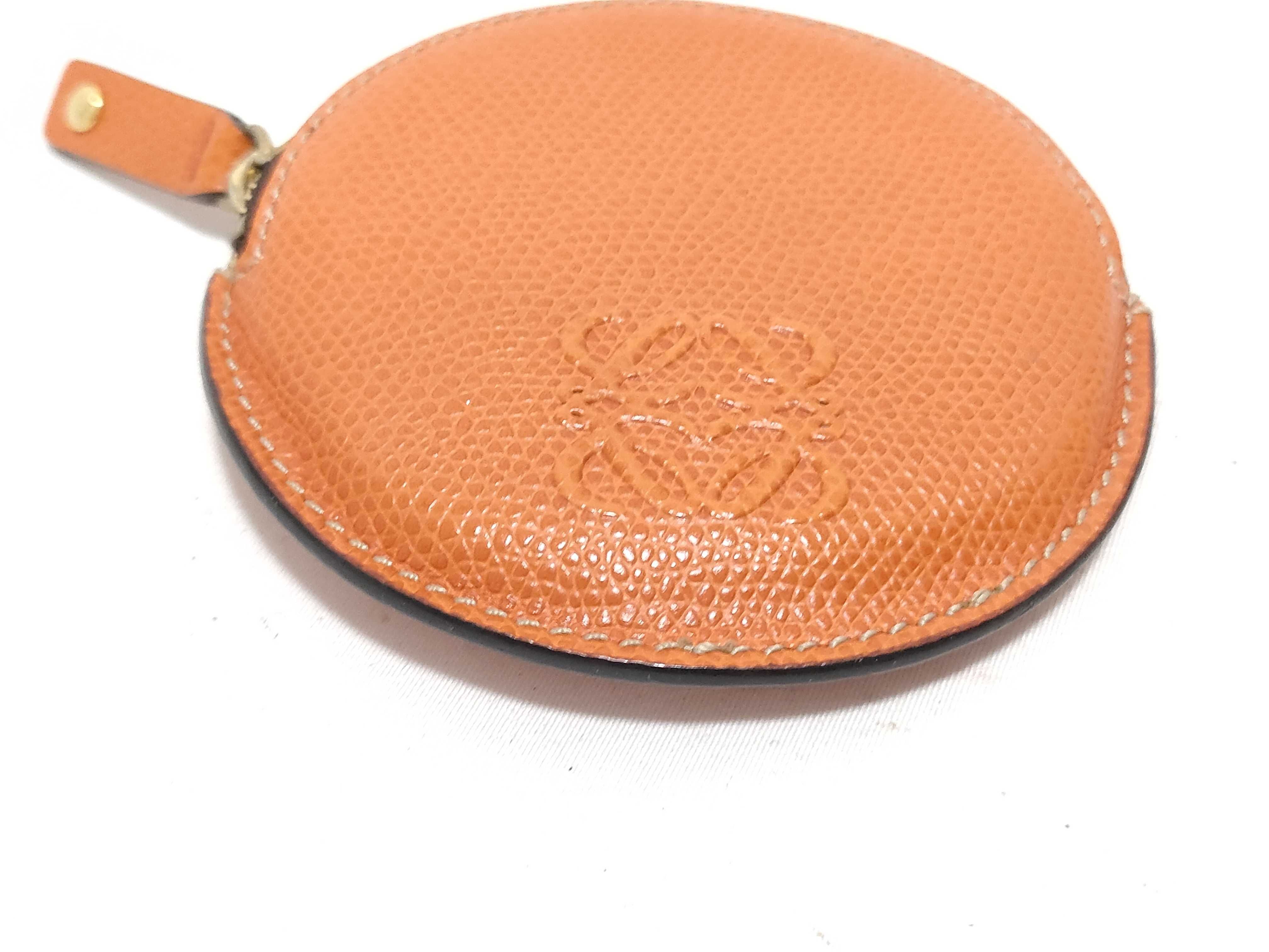 Anagram Coin Case — view 3