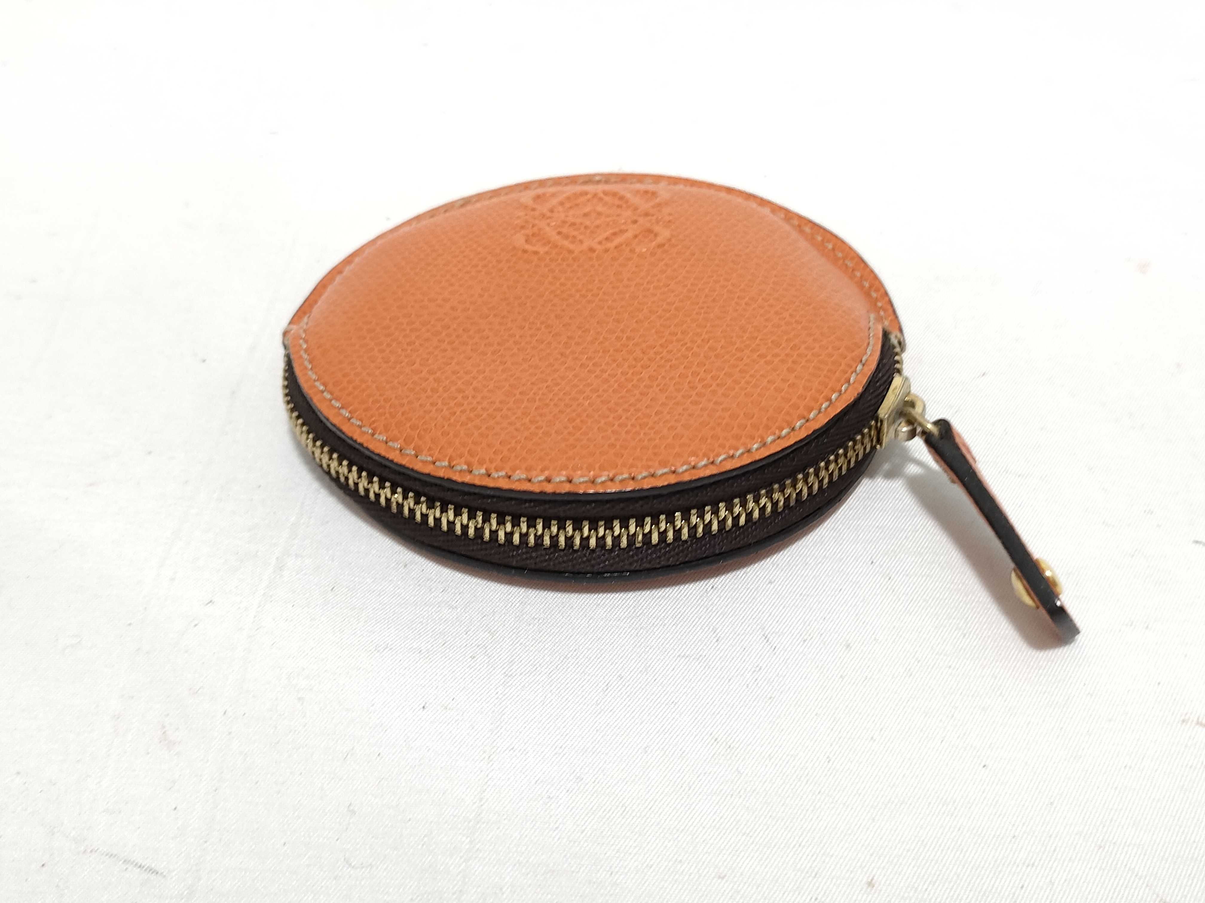 Anagram Coin Case — view 6