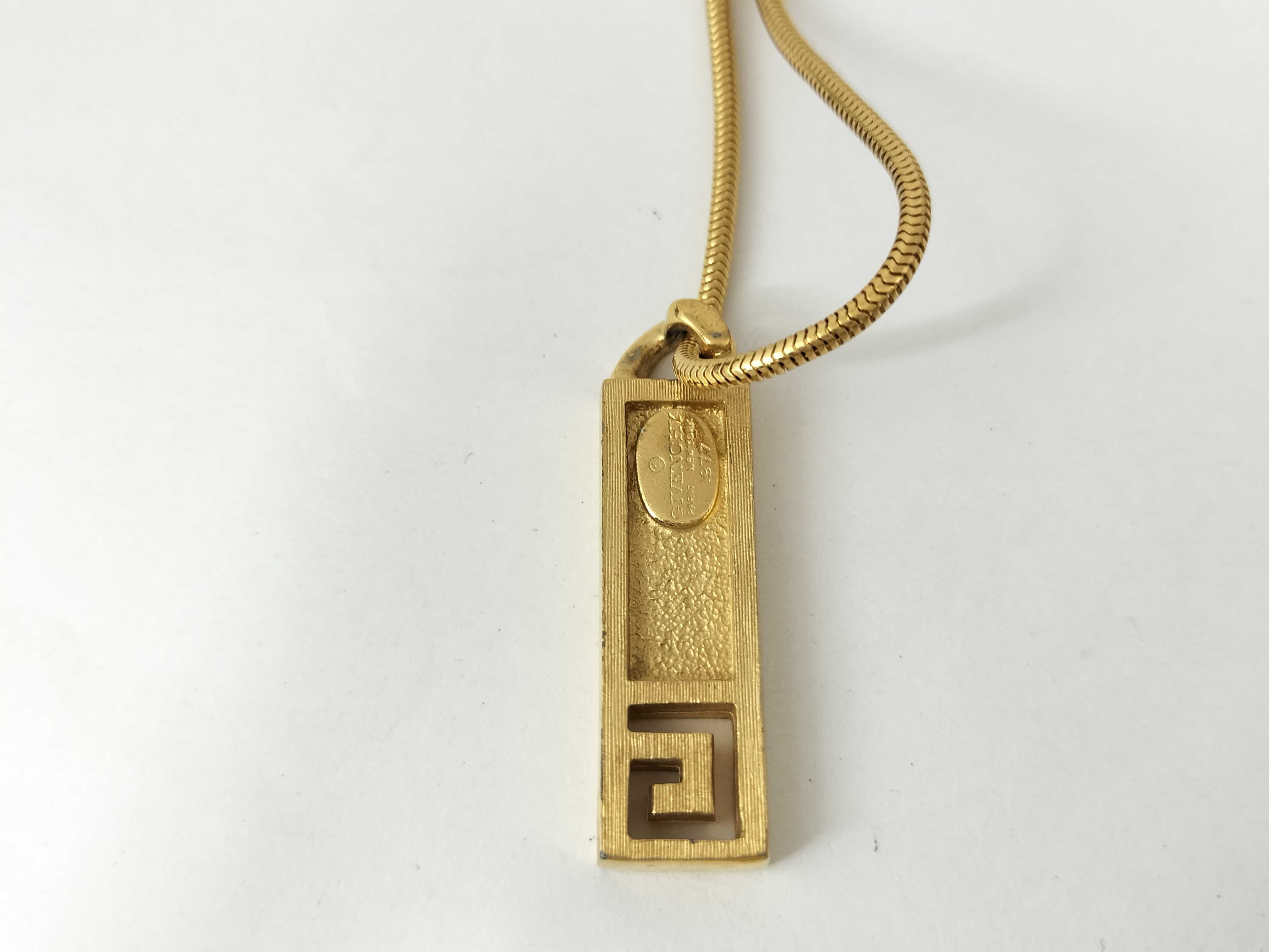 Bar Necklace — view 2