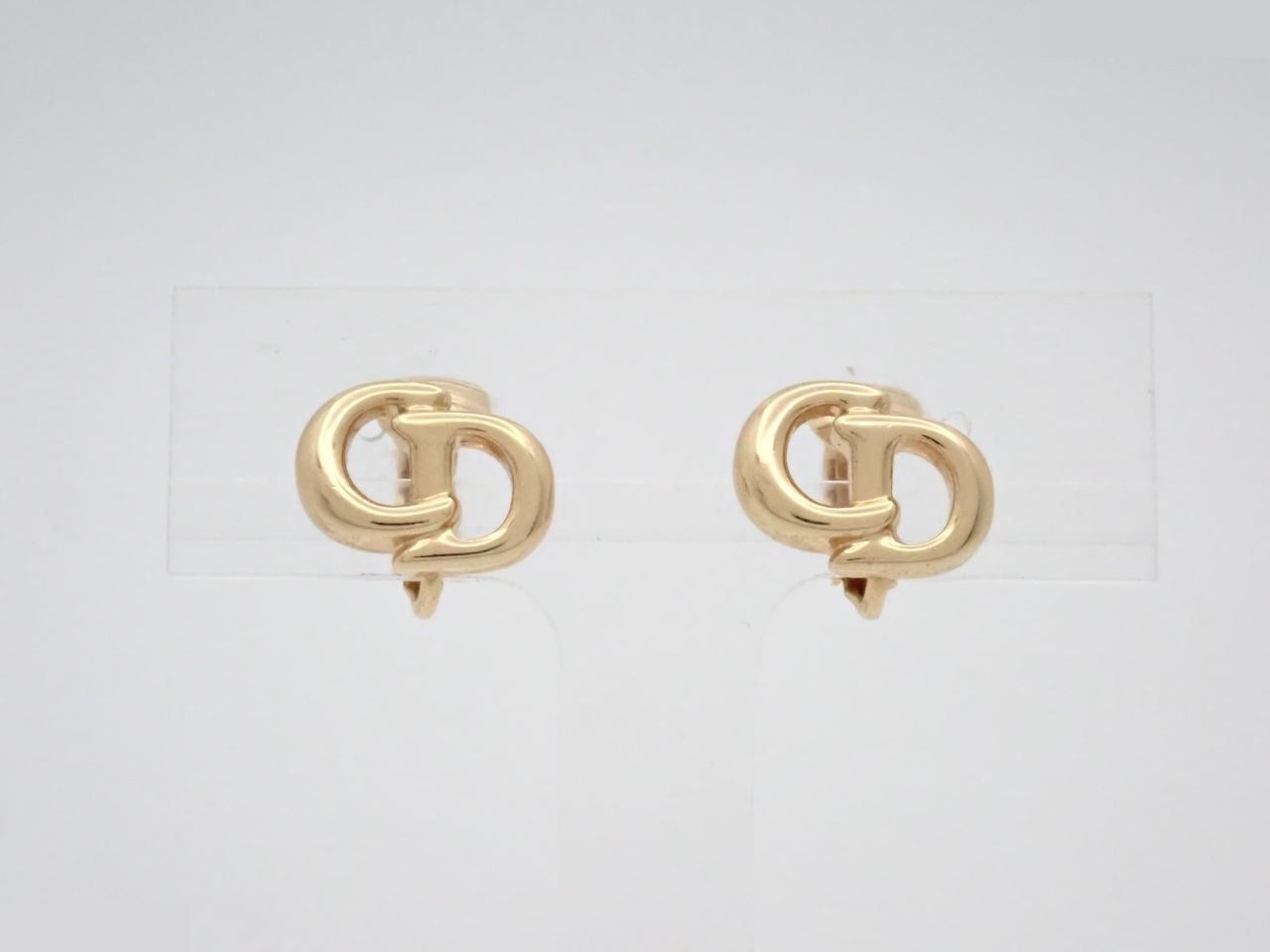 earrings, gold