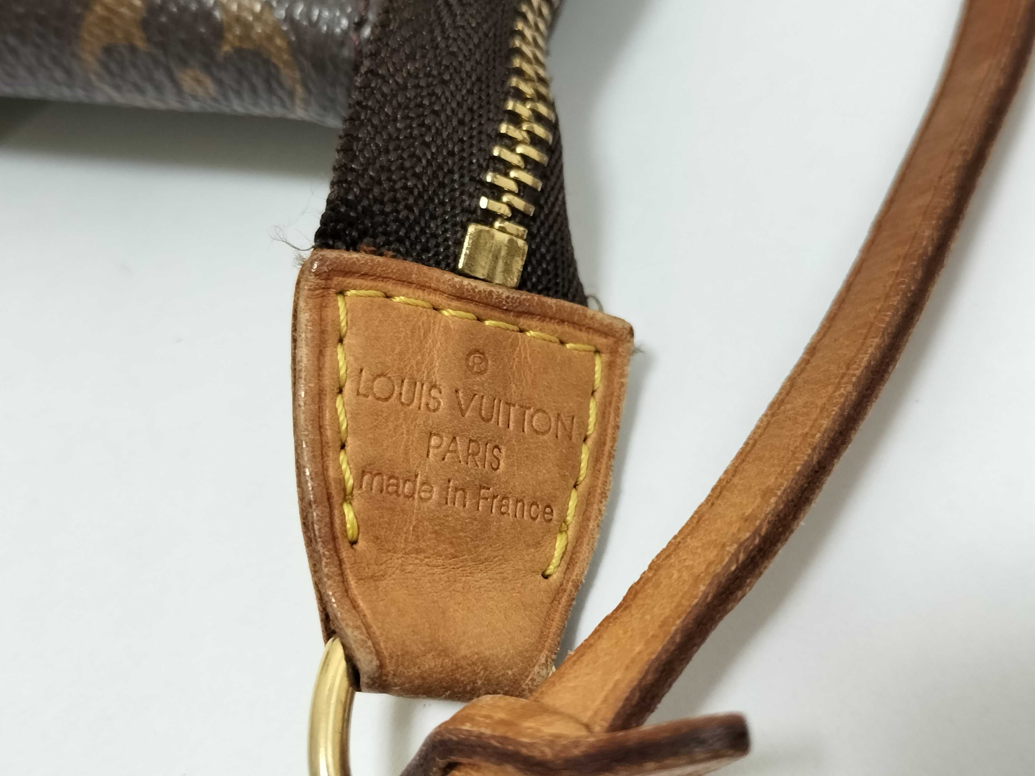 Monogram Pochette Accessoires M51980 Pouch — view 11