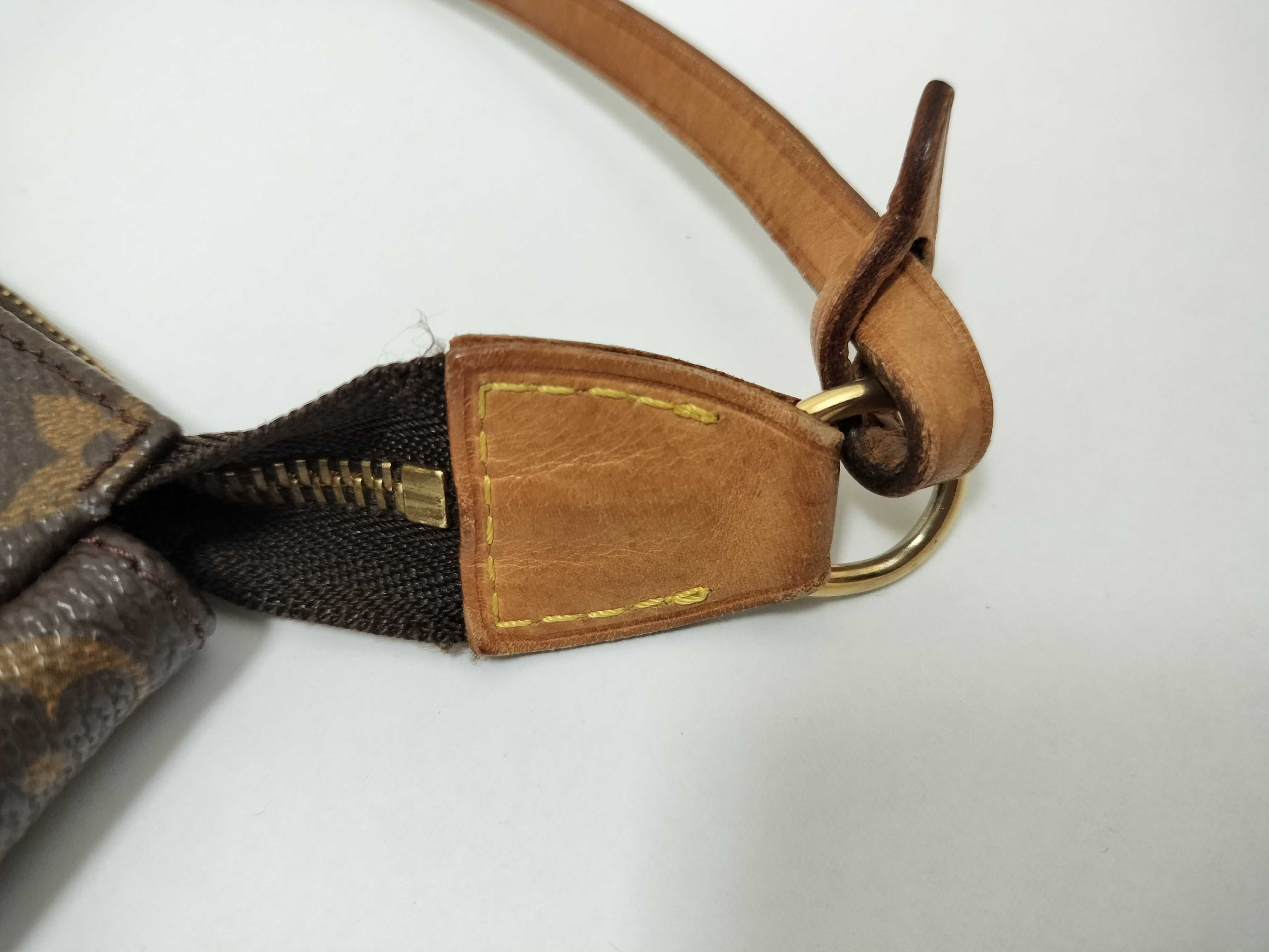 Monogram Pochette Accessoires M51980 Pouch — view 13