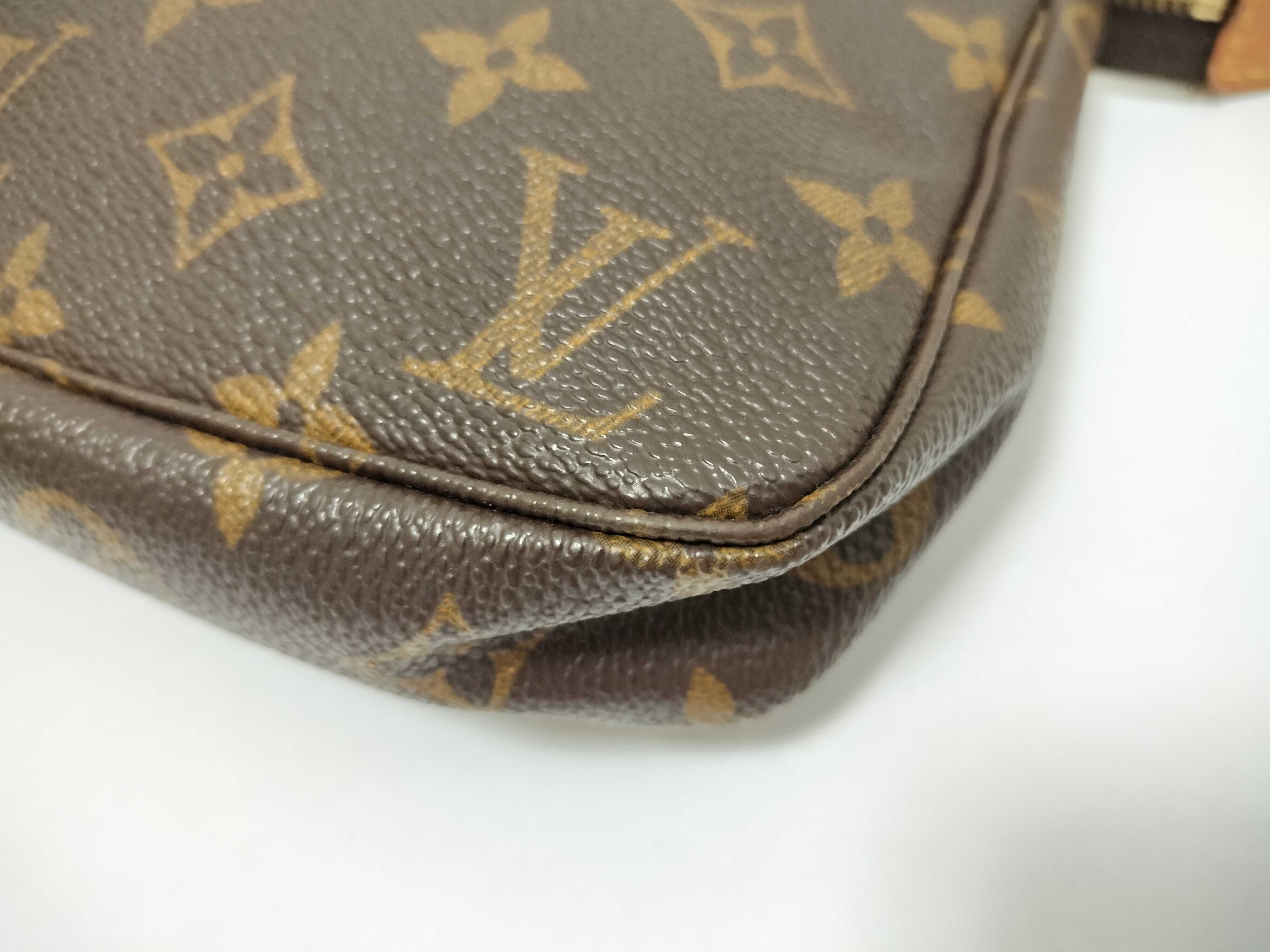 Monogram Pochette Accessoires M51980 Pouch — view 7