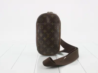 Pochette Gange