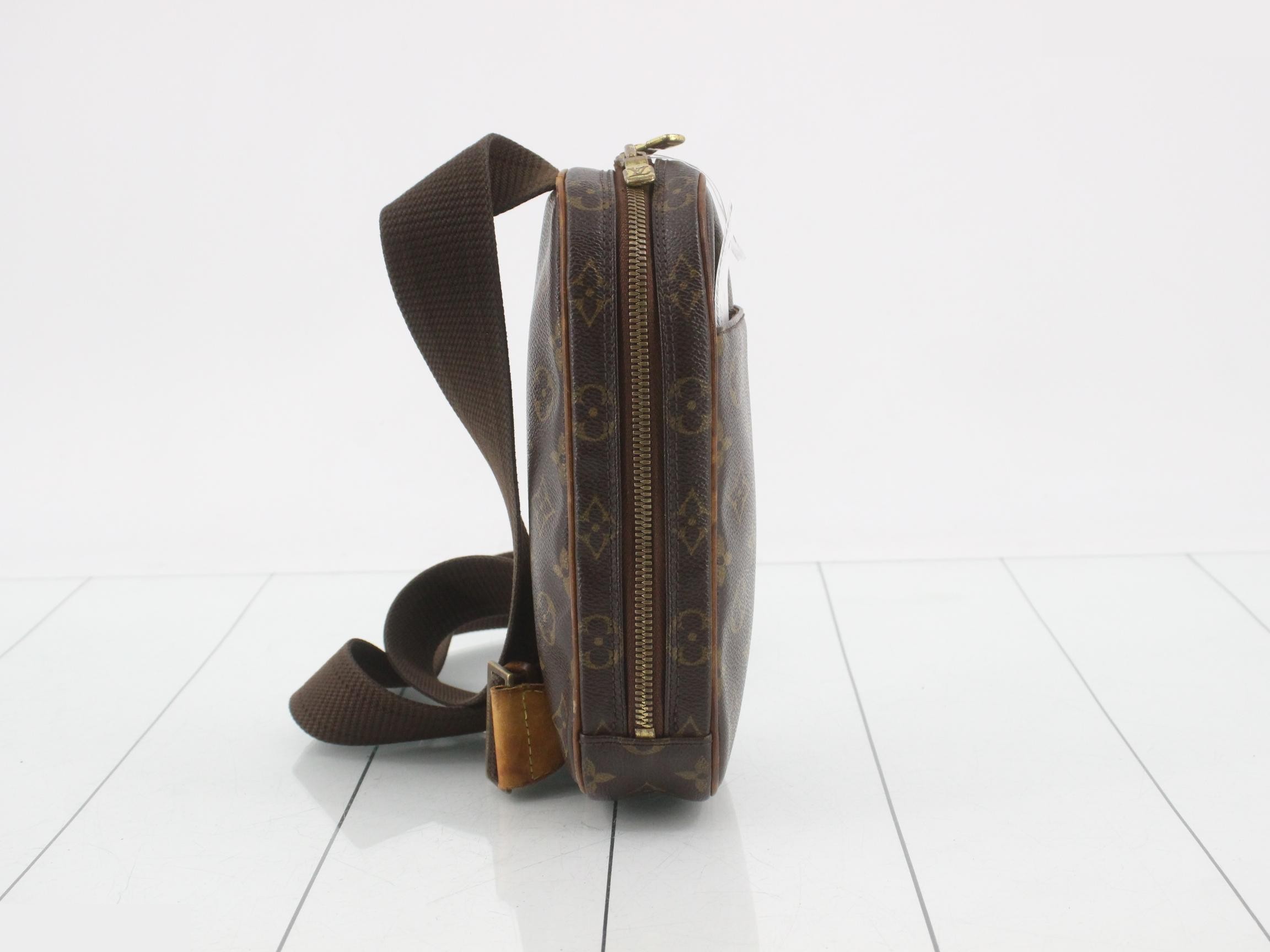 Pochette Gange — view 4