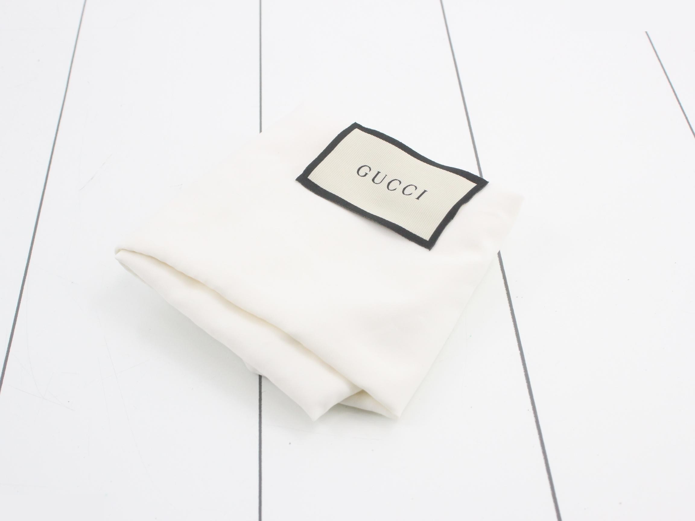 GG Marmont Quilted Shoulder Bag — view 7