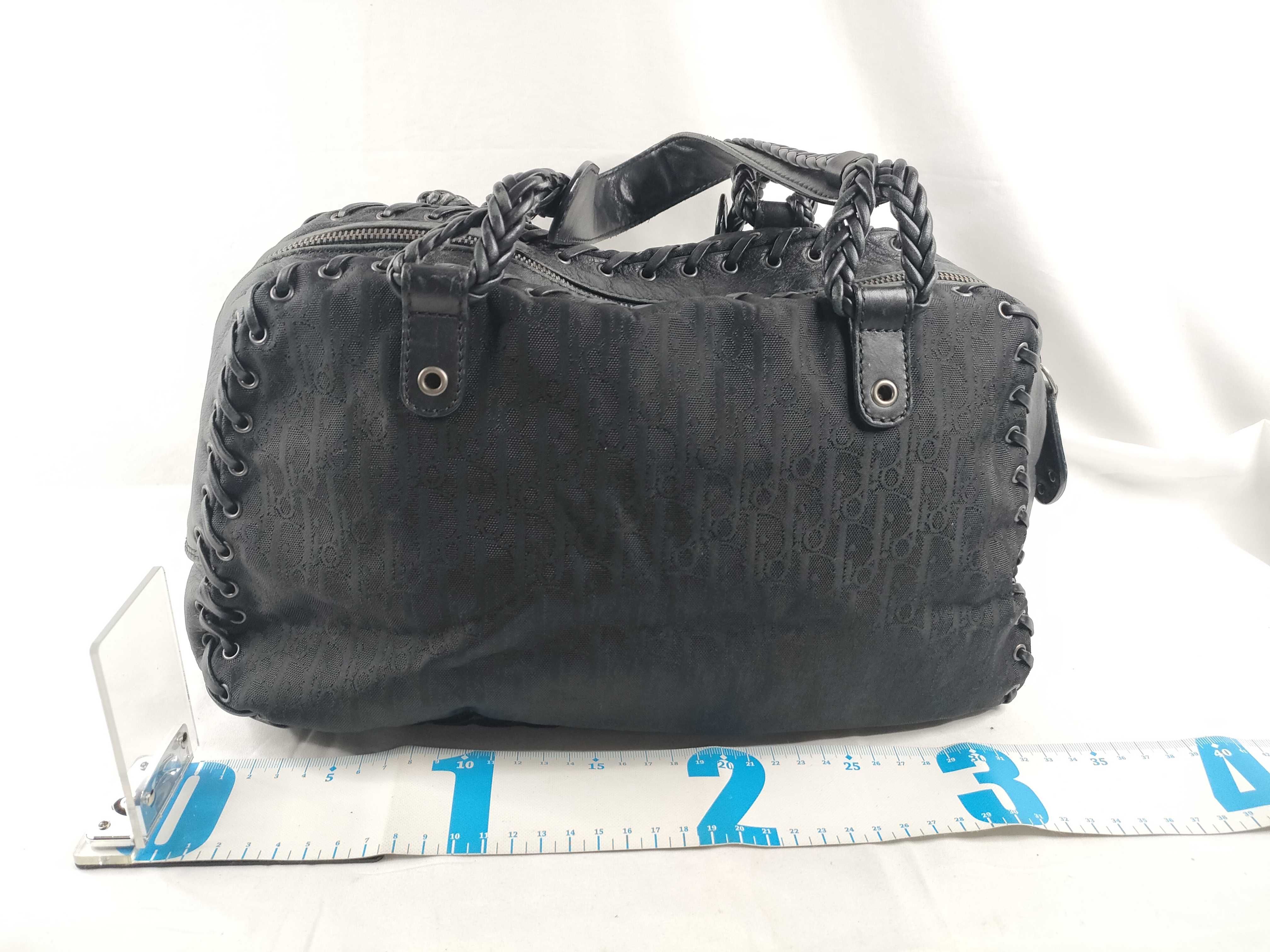 handbag — view 2