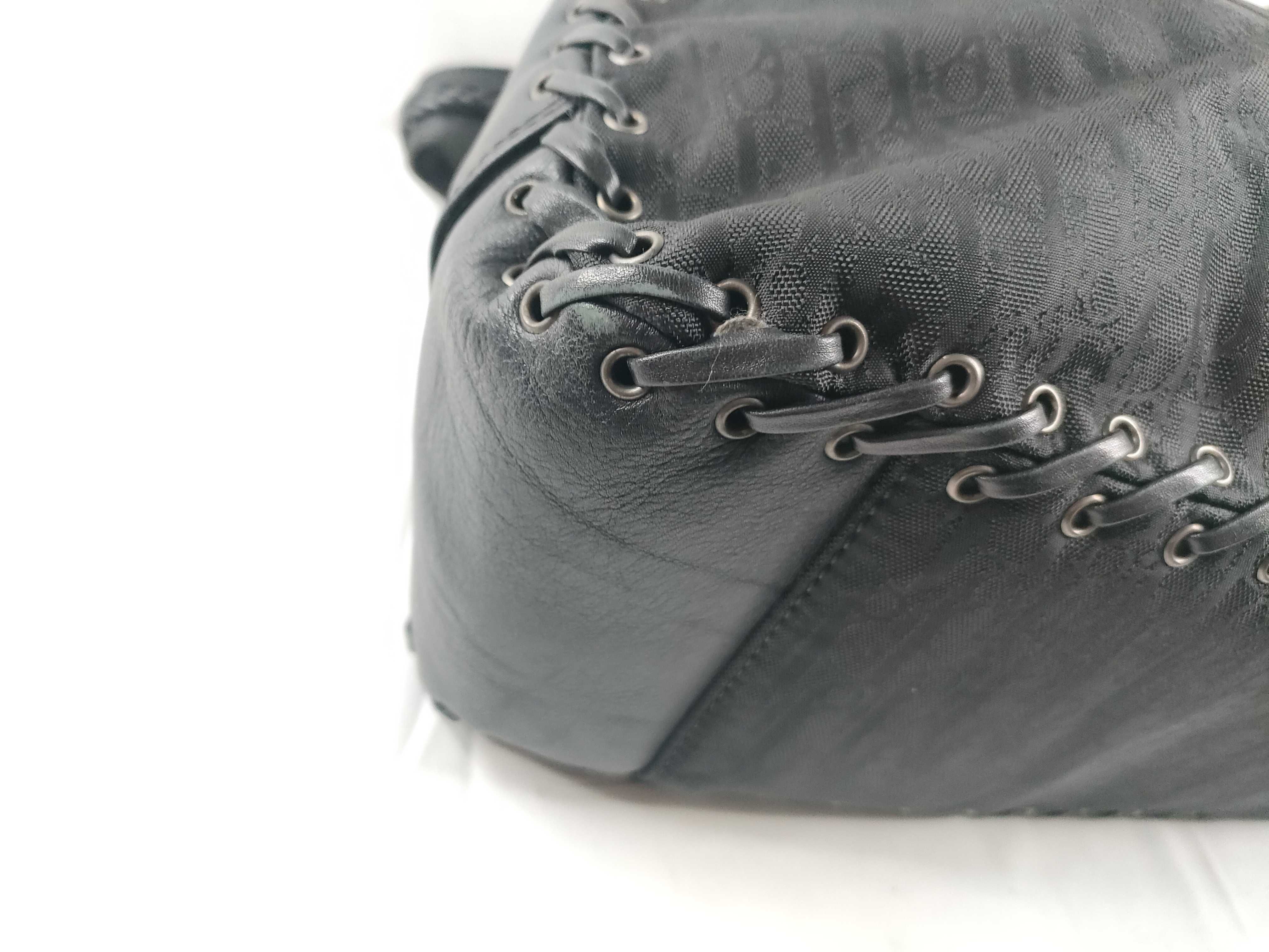 handbag — view 3
