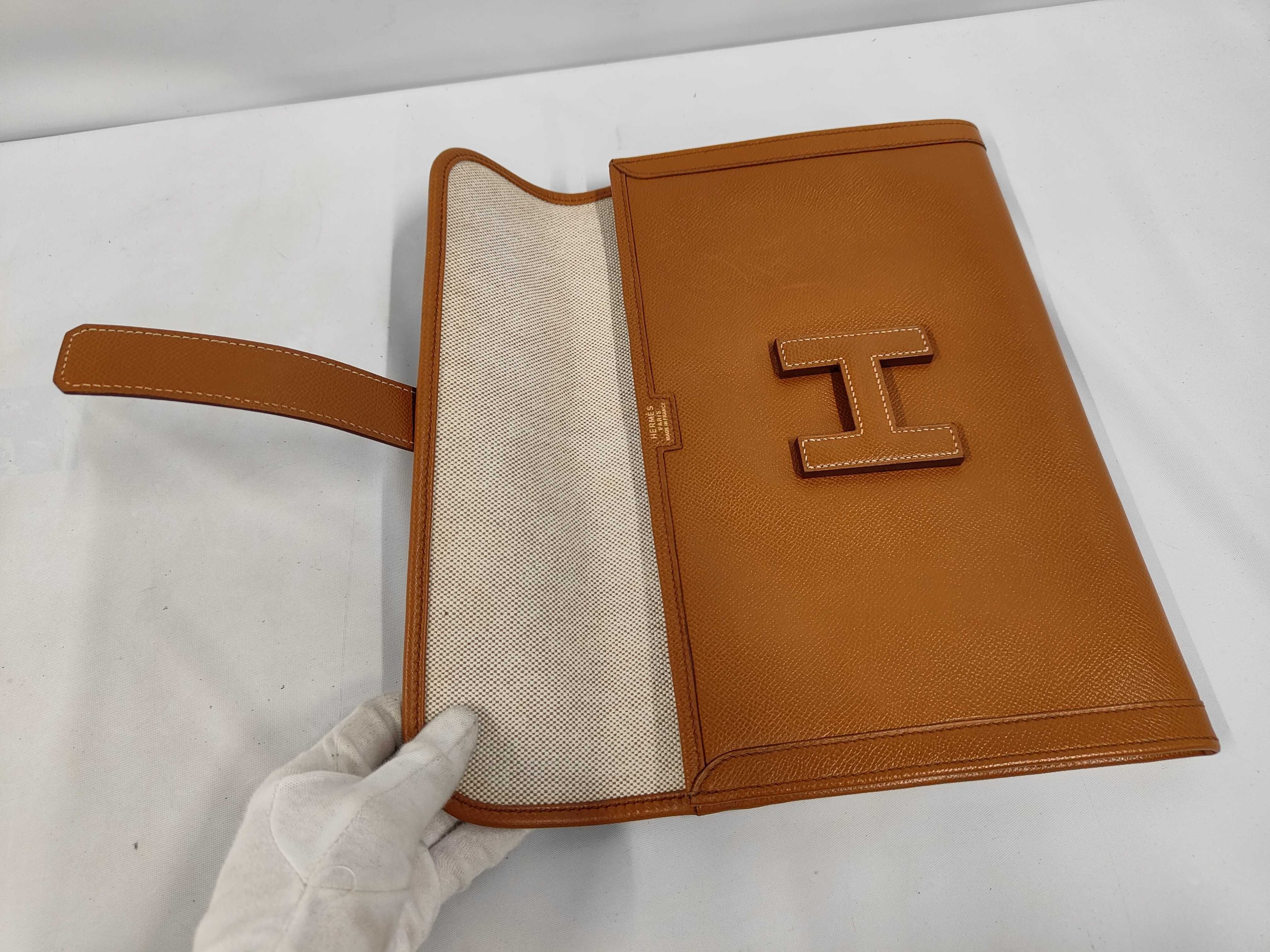 Jige PM Courchevel Gold Clutch Bag (Size S) — view 5