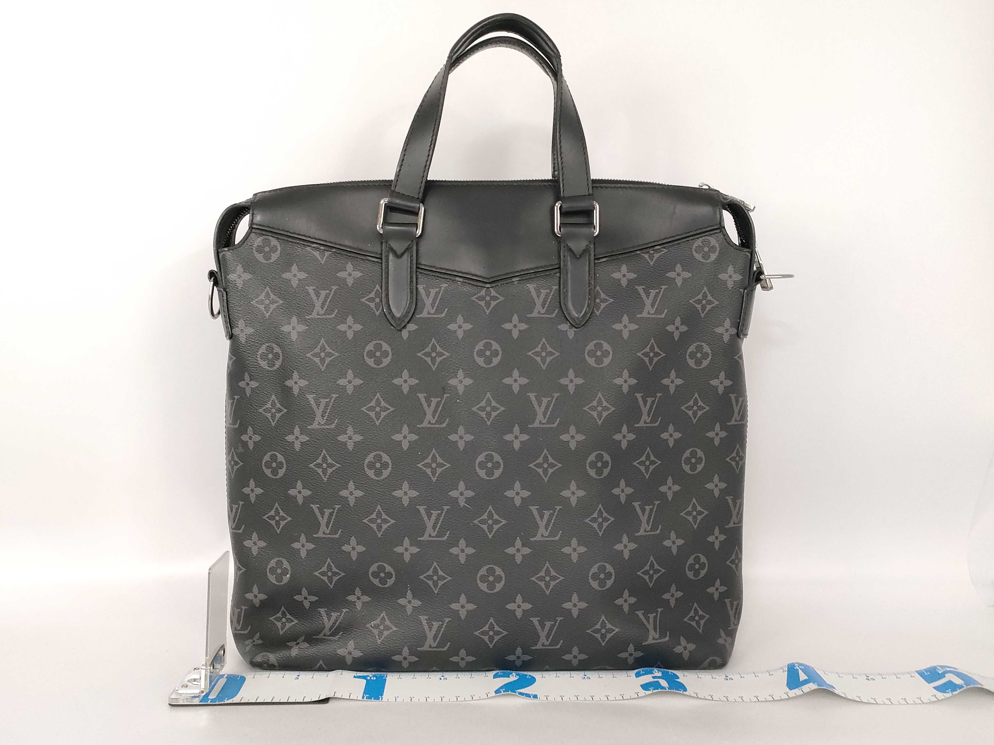 Monogram Eclipse Explorer M40567 ARO188 Handbag — view 2
