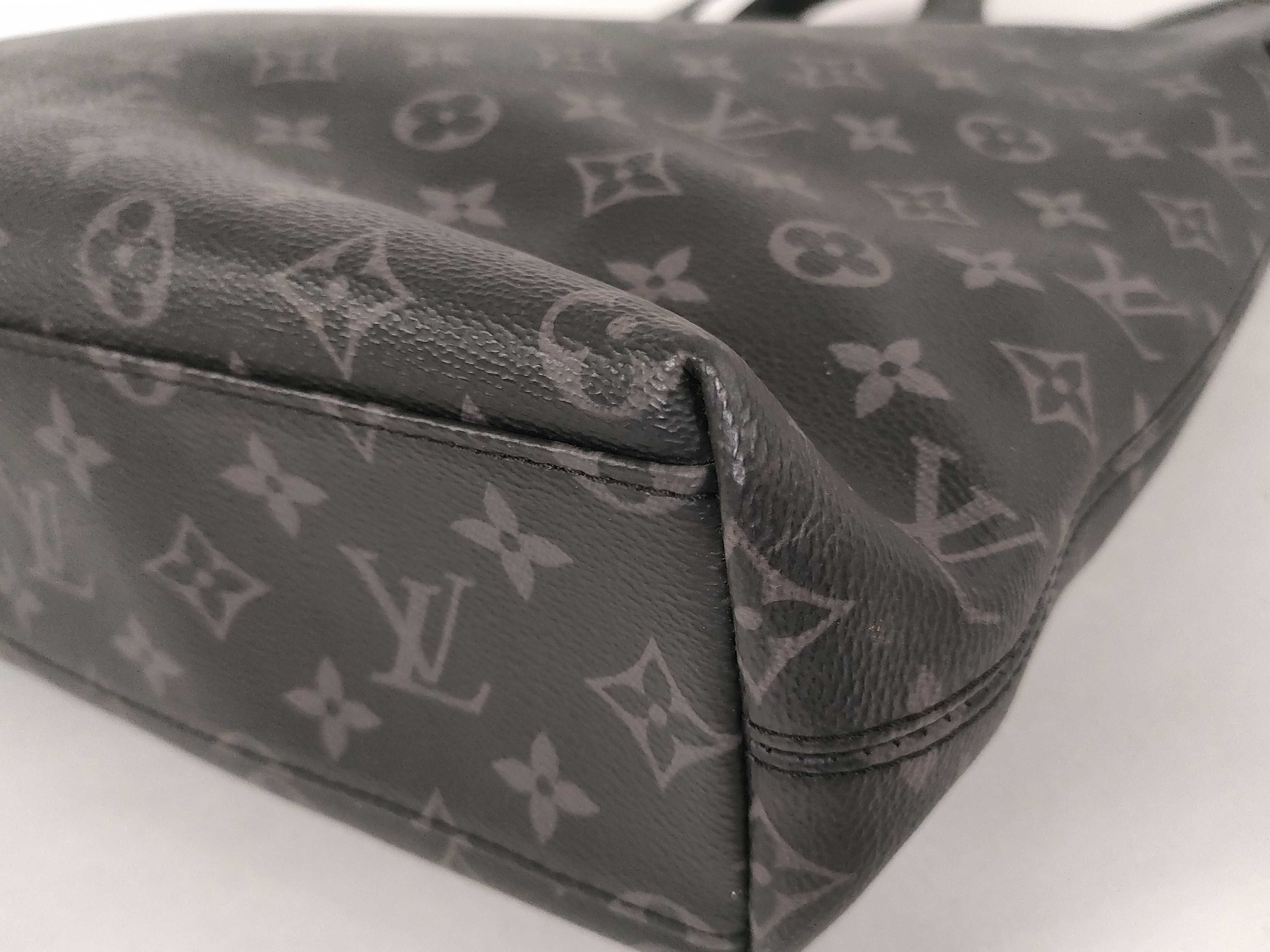 Monogram Eclipse Explorer M40567 ARO188 Handbag — view 6