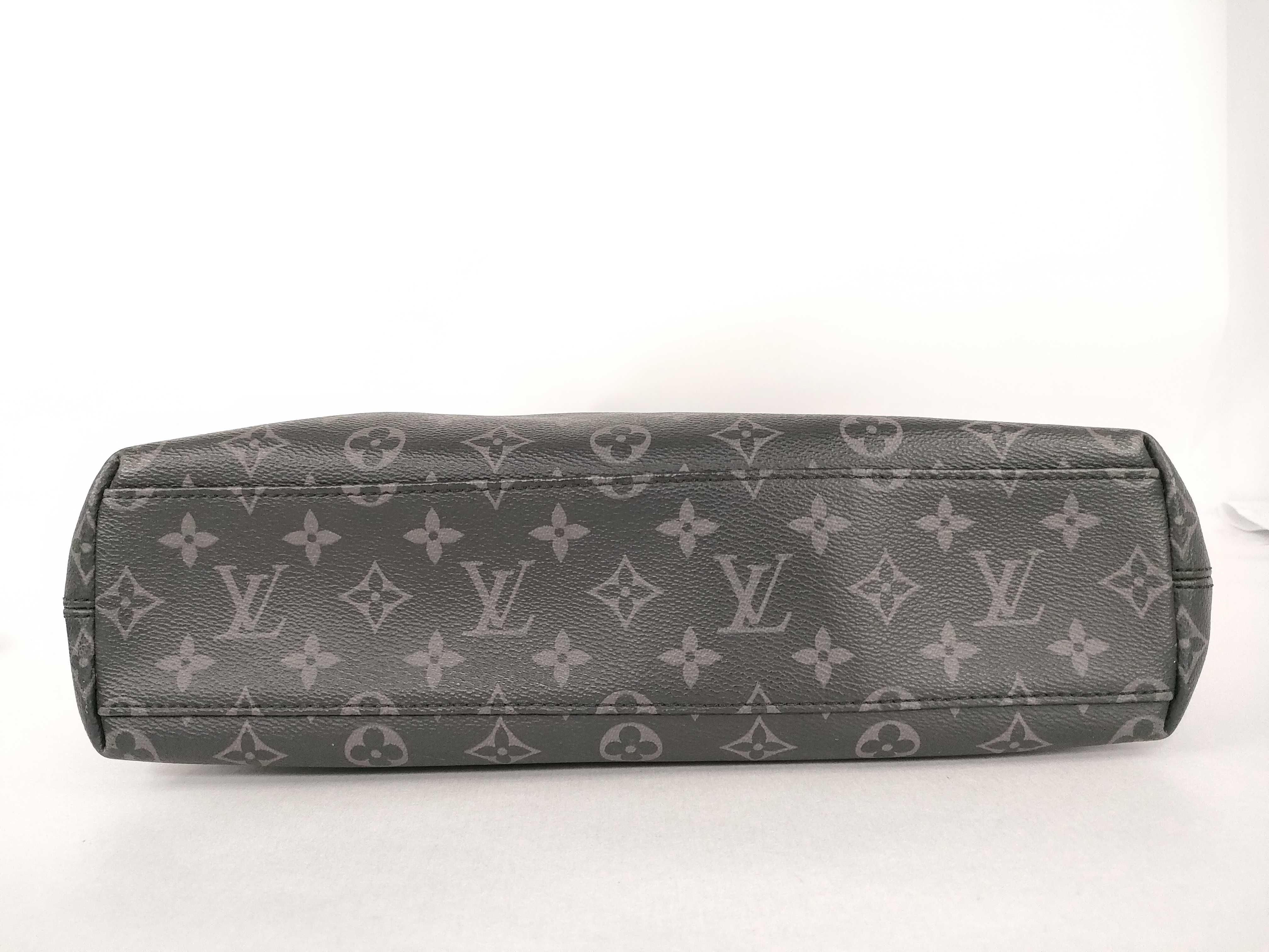 Monogram Eclipse Explorer M40567 ARO188 Handbag — view 7