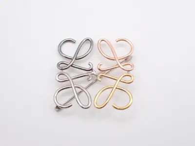 Other lines: Small items, accessories, and other items - Brooches