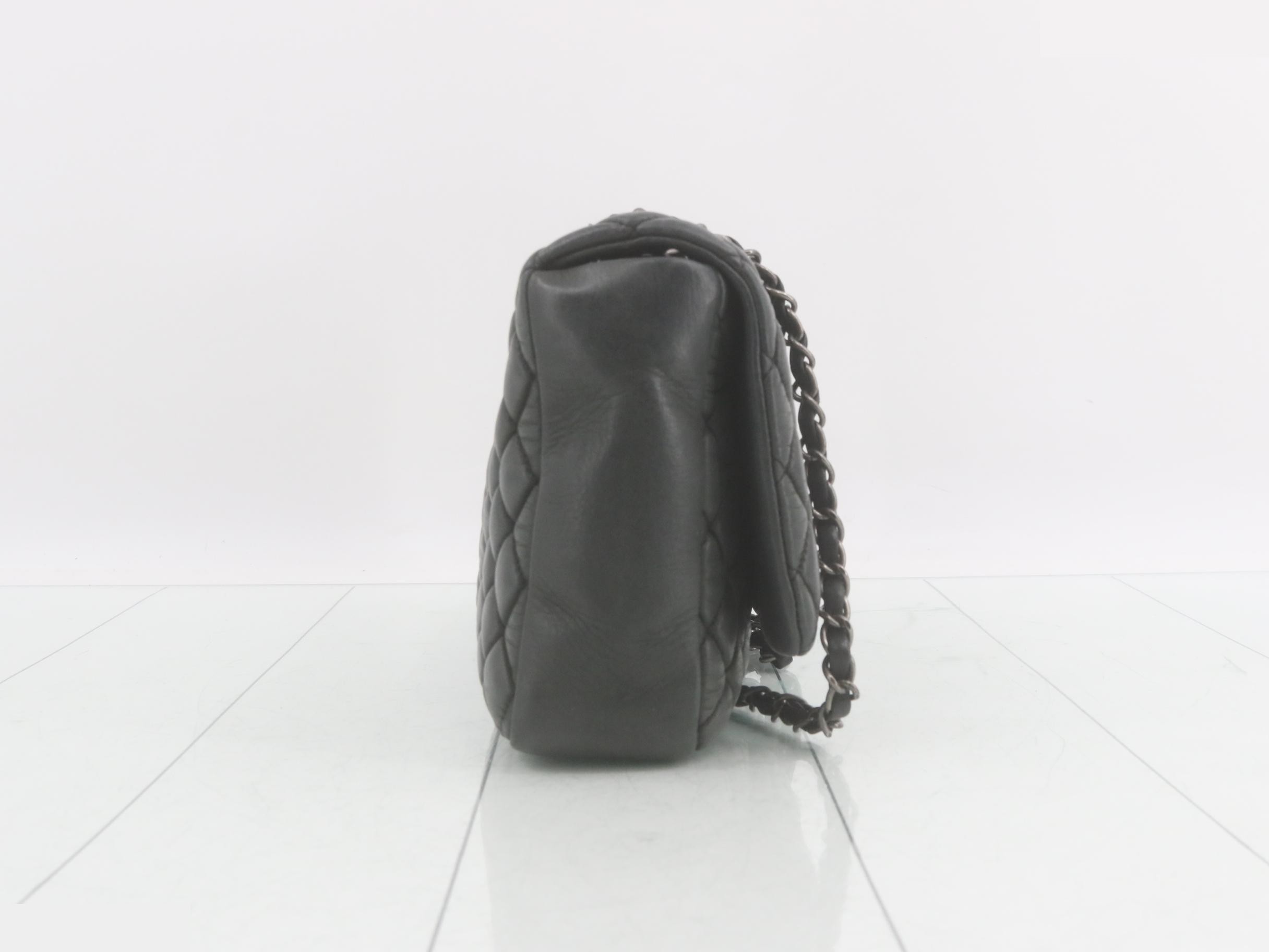 Matelassé (bag) - Shoulder bag — view 4