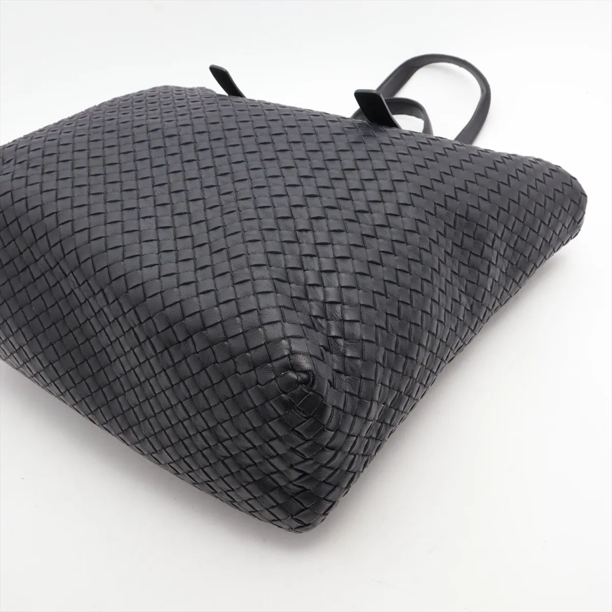 Intrecciato Leather Tote Bag Black — view 3