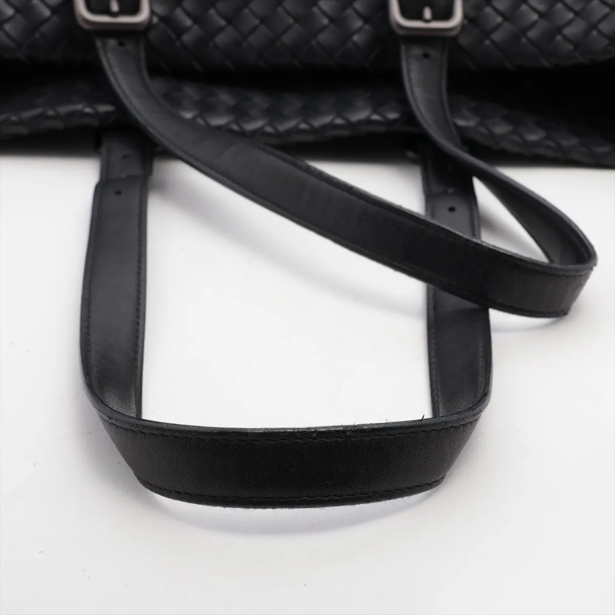 Intrecciato Leather Tote Bag Black — view 5